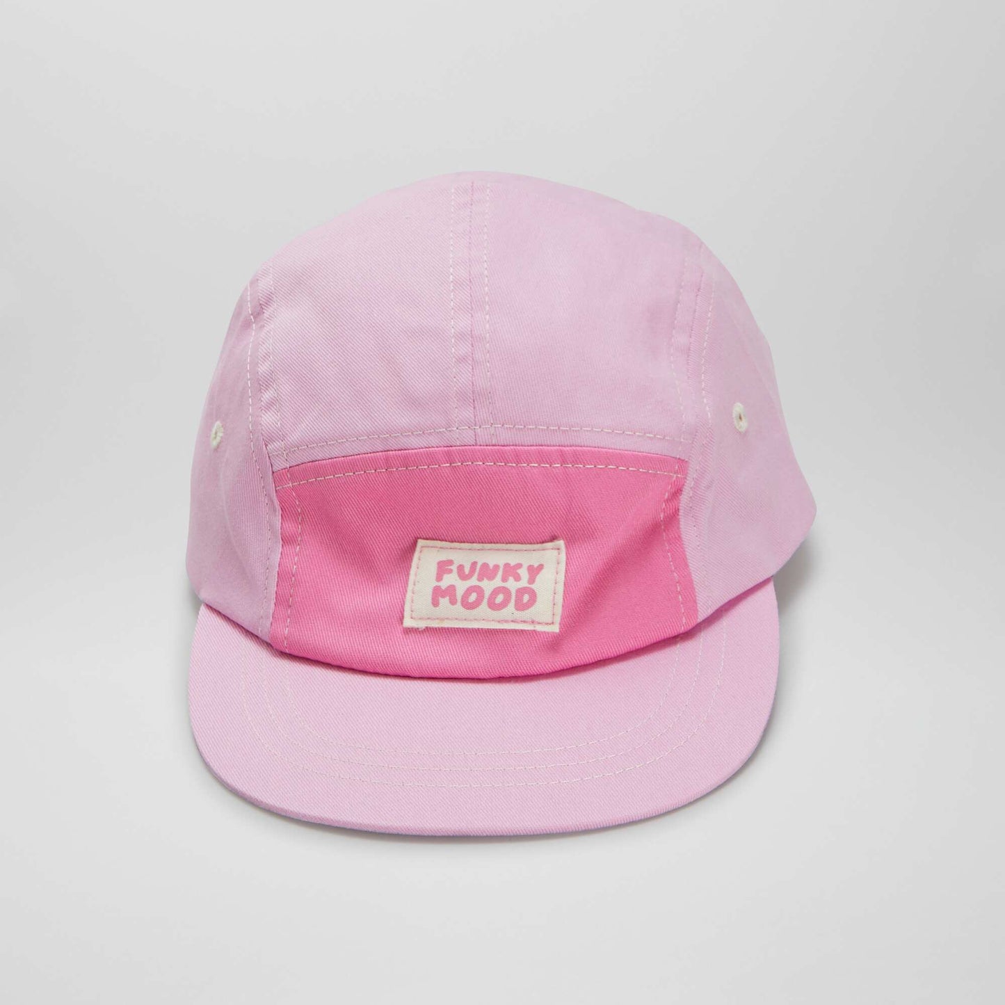 Trucker cap with lettering PINK