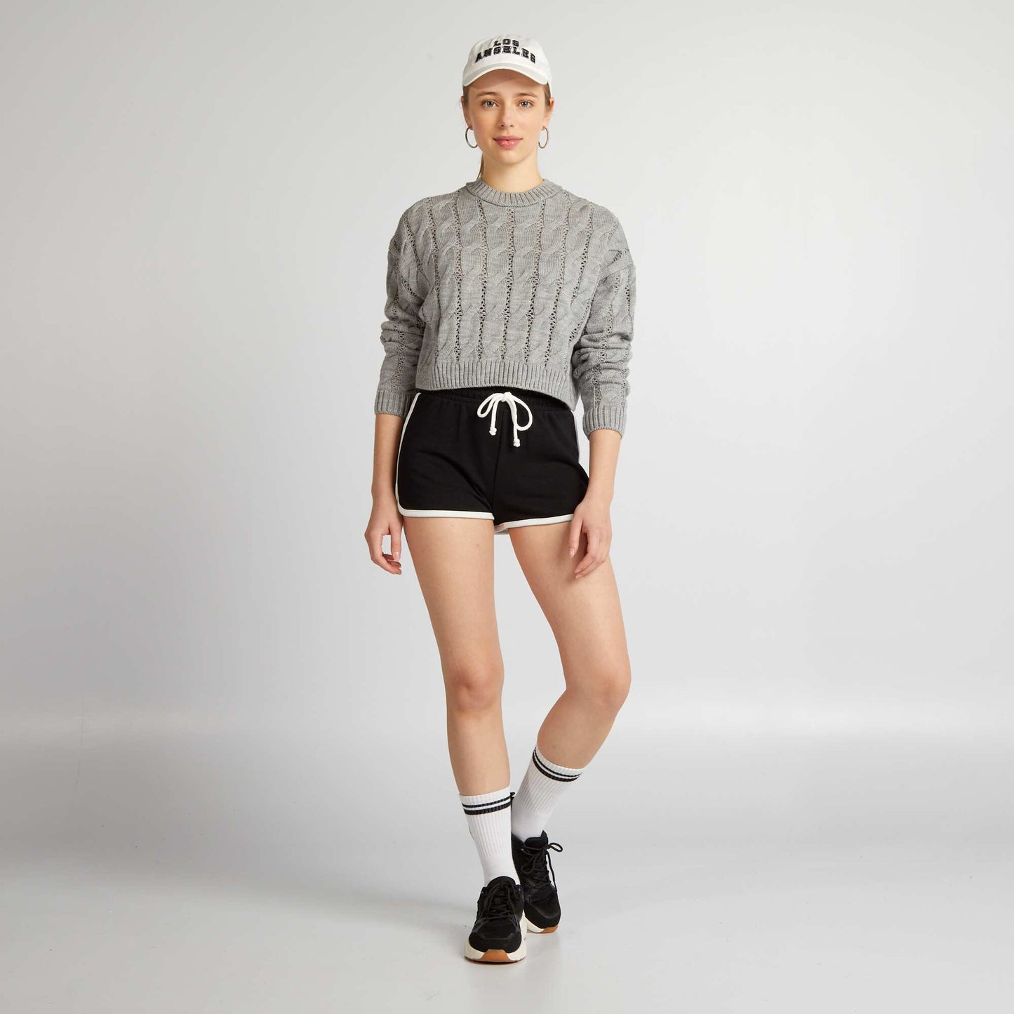 Cropped cable-knit jumper GREY