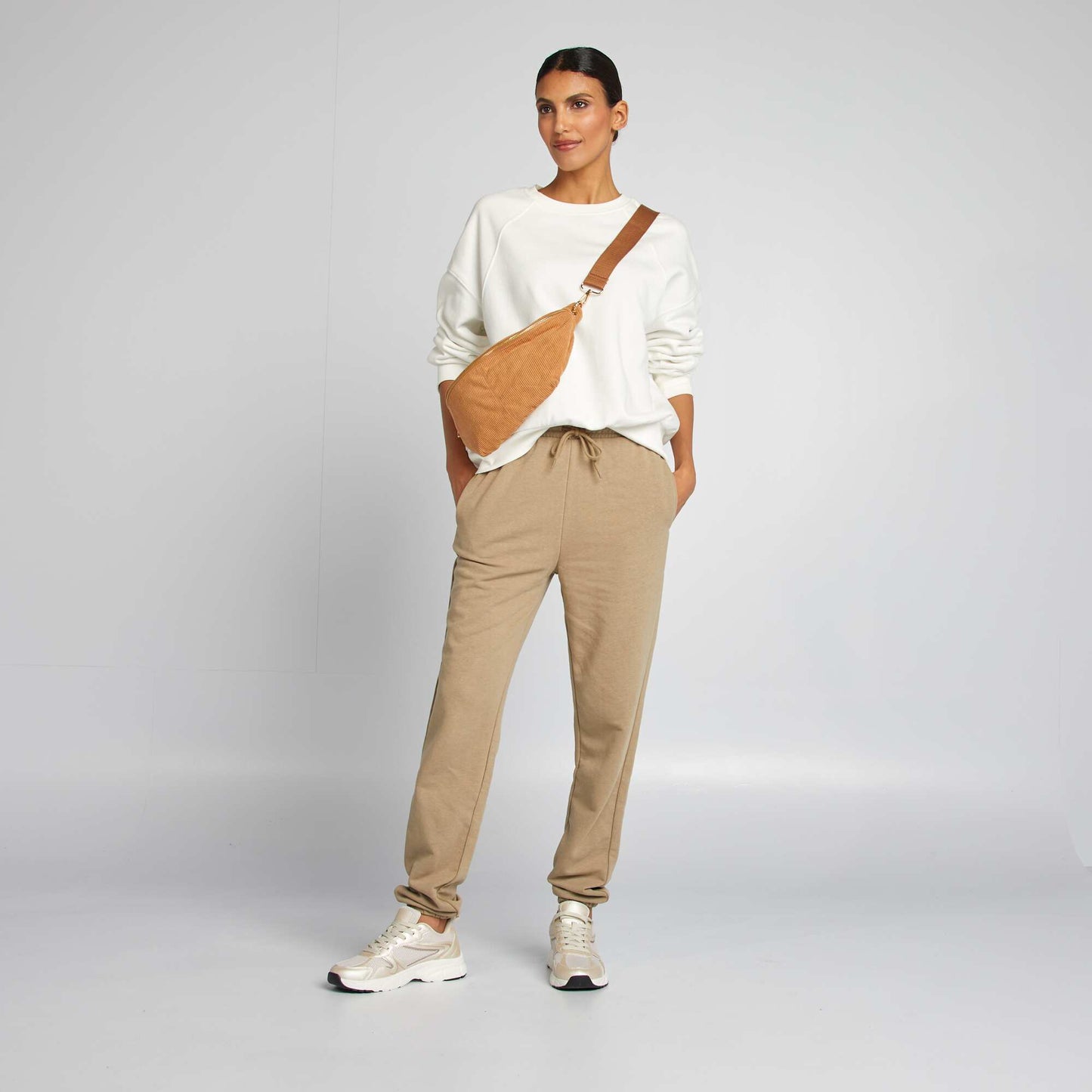 Plain fine sweatshirt fabric joggers KHAKI