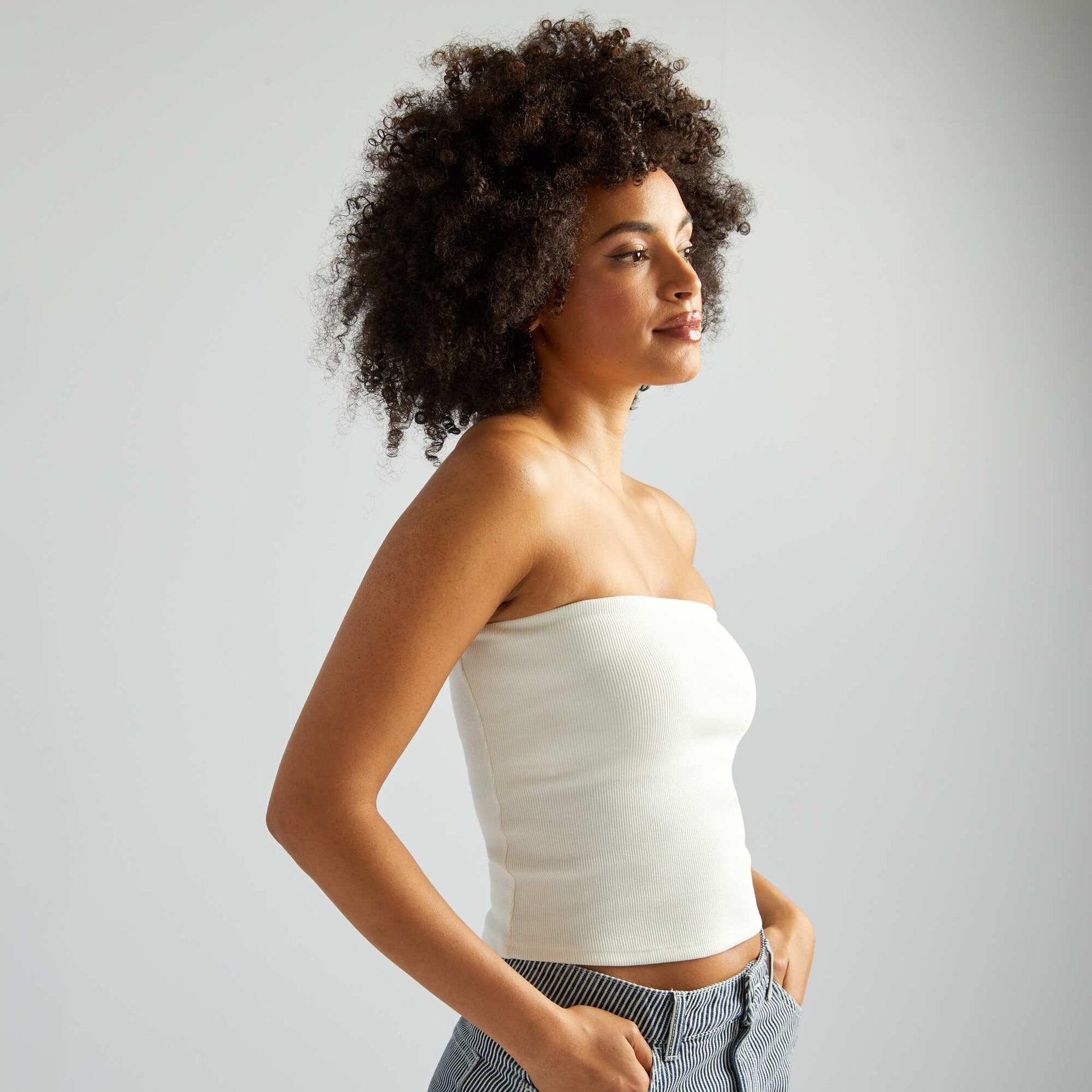 Ribbed strapless crop top WHITE – Kiabi Egypt