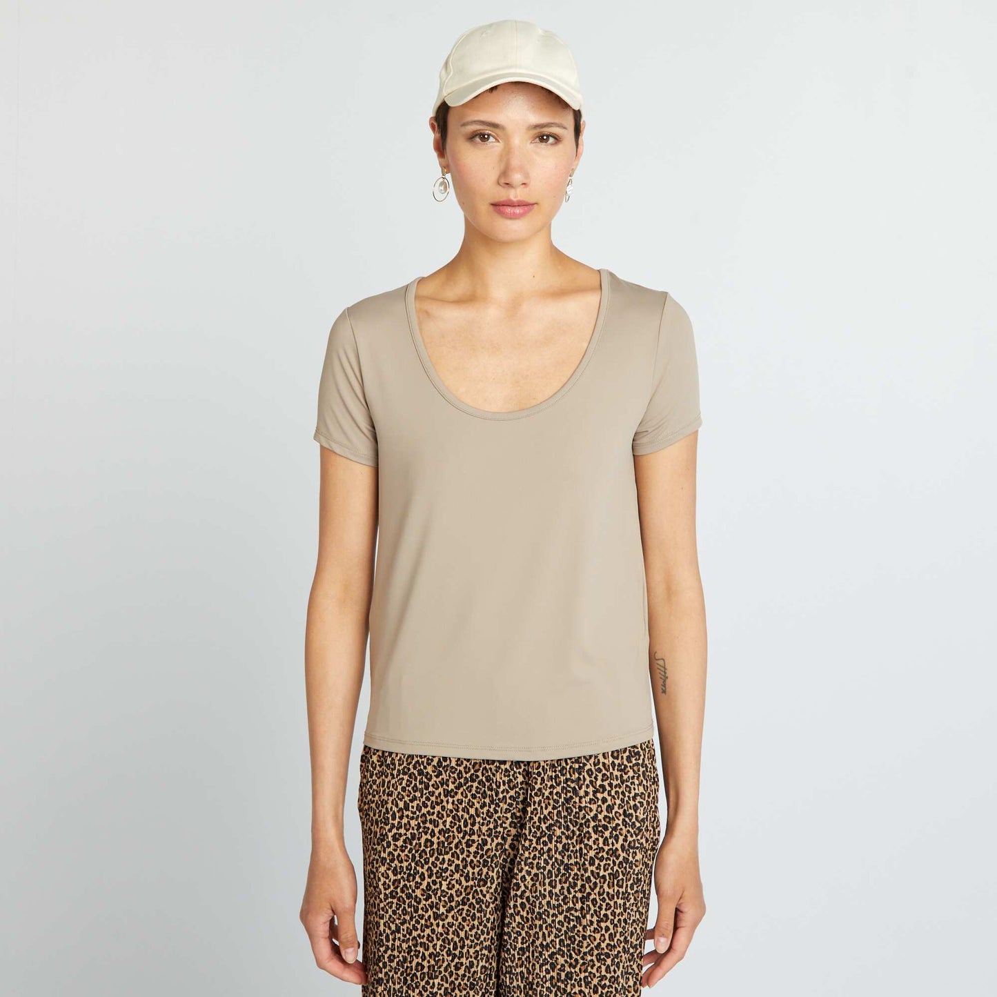 Short-sleeved microfibre T-shirt BEIGE