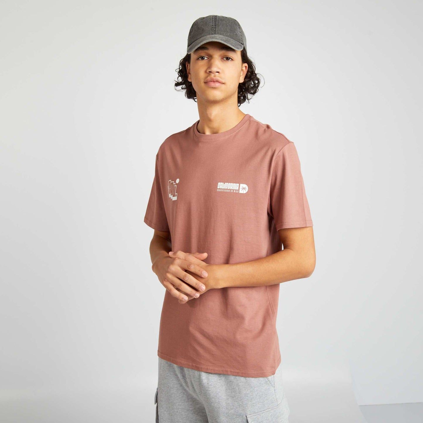 Short-sleeved T-shirt with lettering BROWN