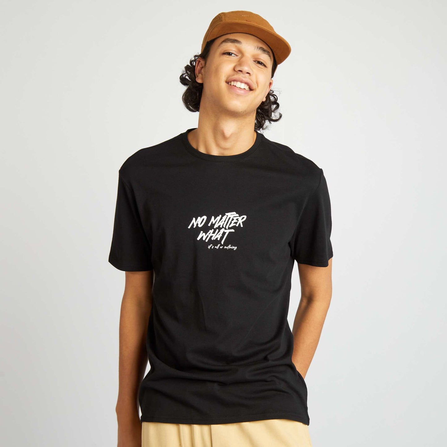 Short-sleeved T-shirt with lettering BLACK