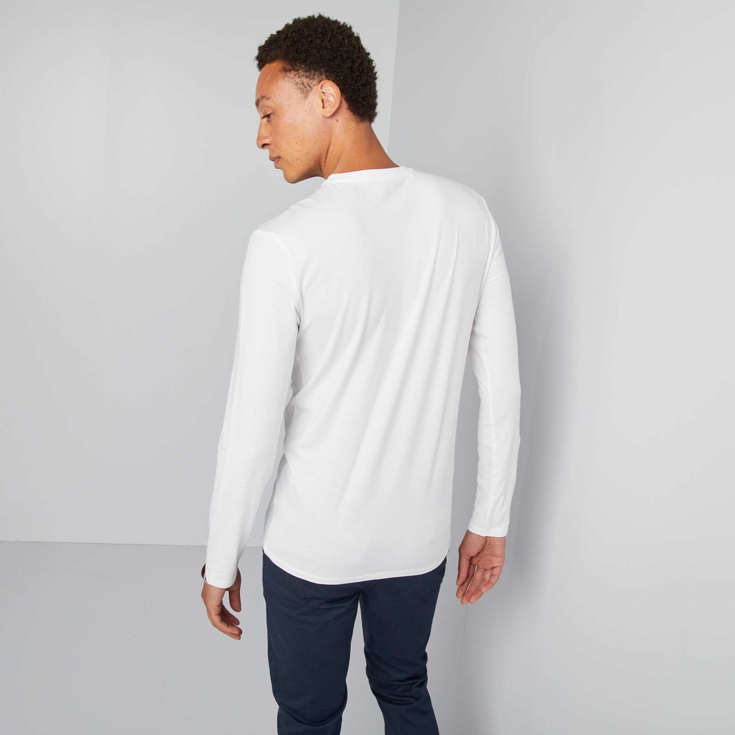 Long-sleeved muscle shirt white