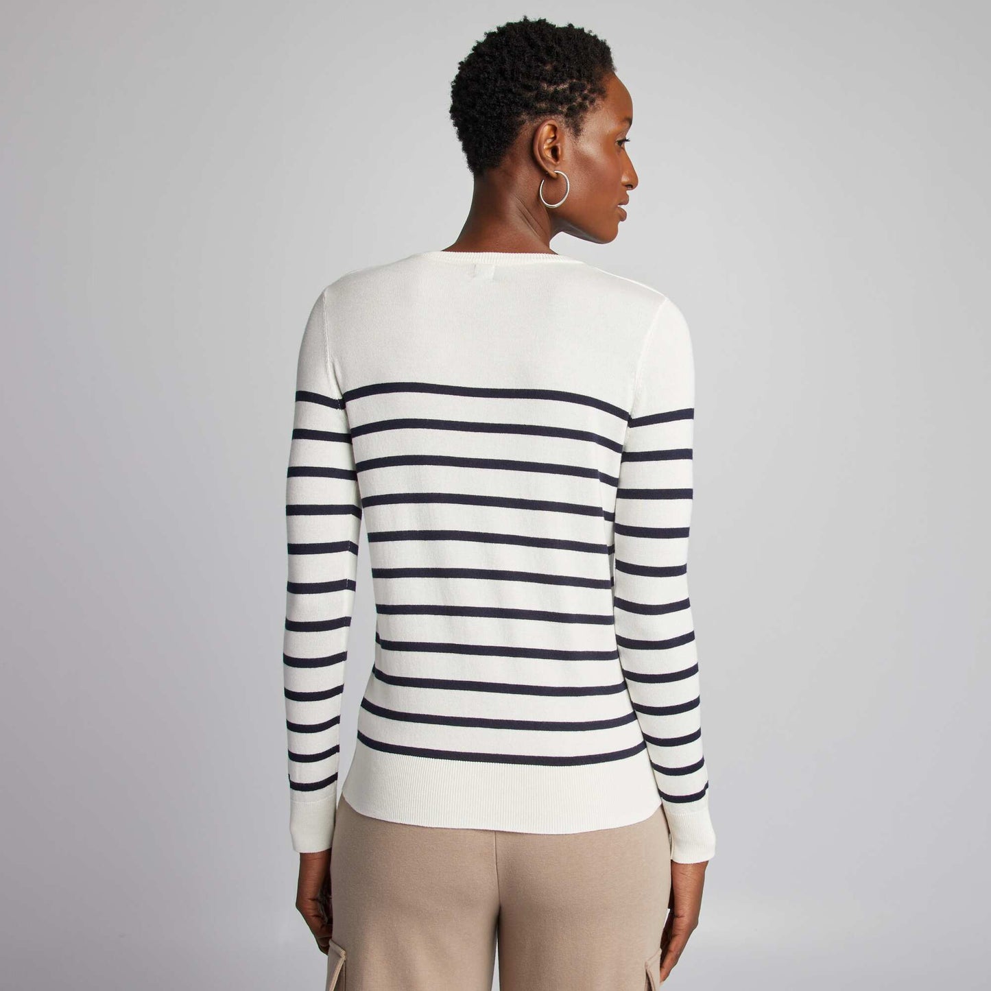 Long-sleeved fine-knit sweater WHITE