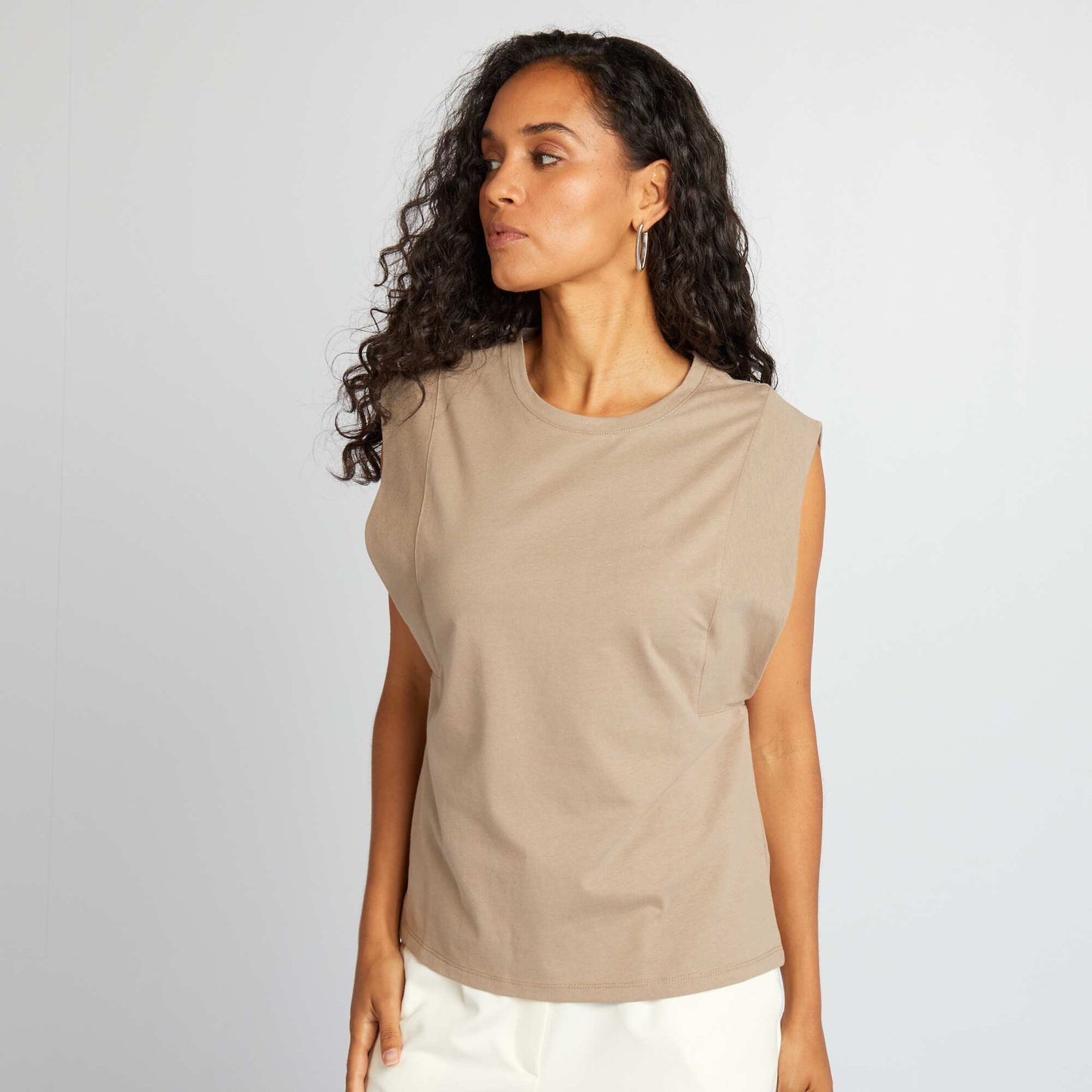 Sleeveless T-shirt BEIGE