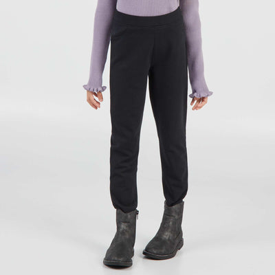 بنطال ضيق سادة باللون الأسود