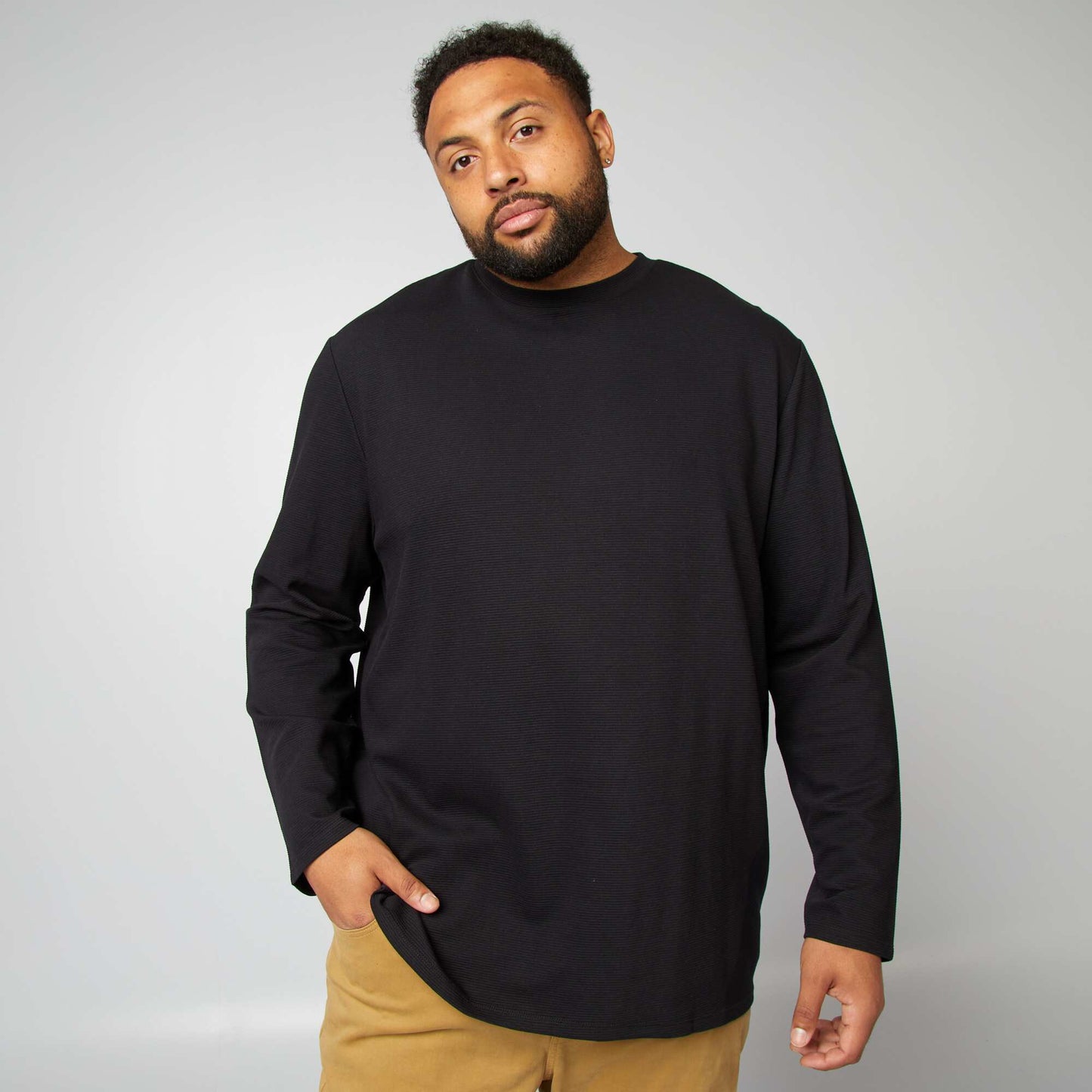 Thick plain ottoman knit T-shirt black