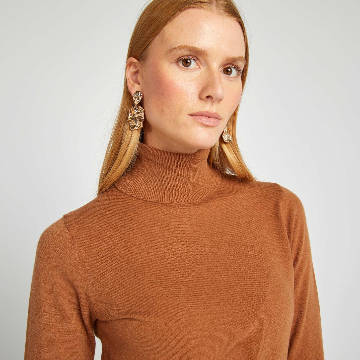 Fine-knit polo neck sweater BROWN