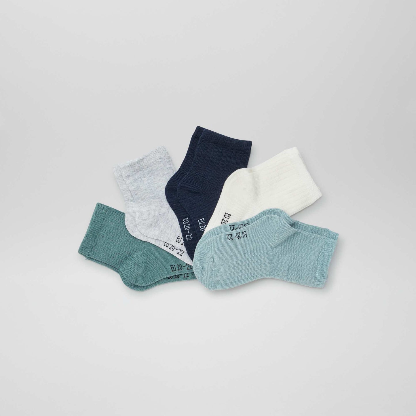 3-Pack of Newborn Socks GREY