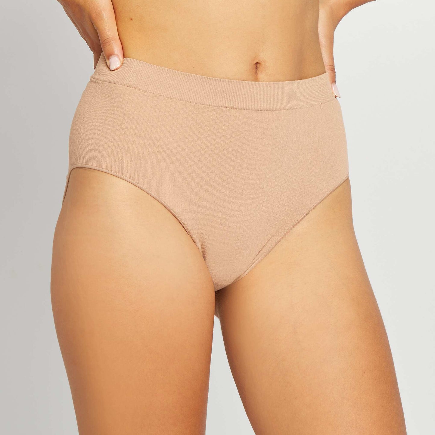 Pack of two pairs of high-waisted seamless briefs BEIGE