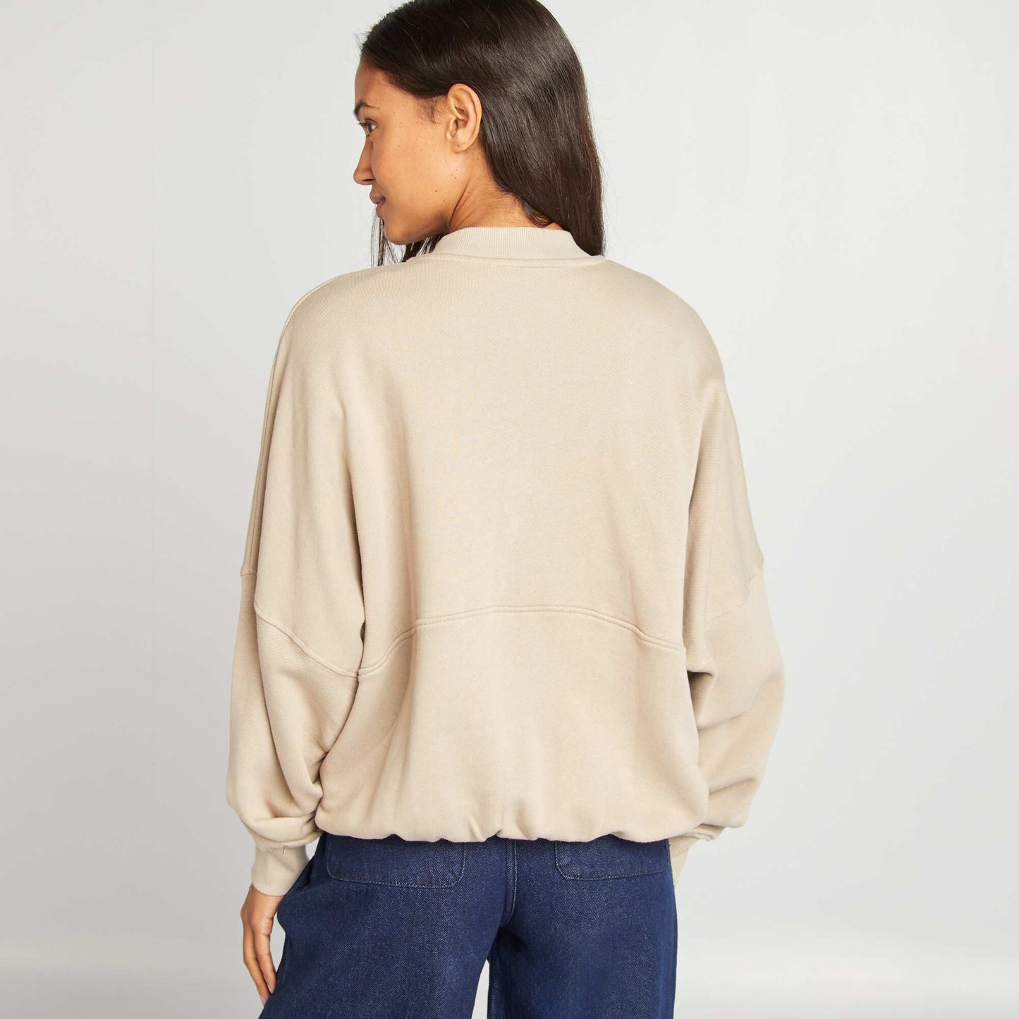 Oversized zip-up sweatshirt beige