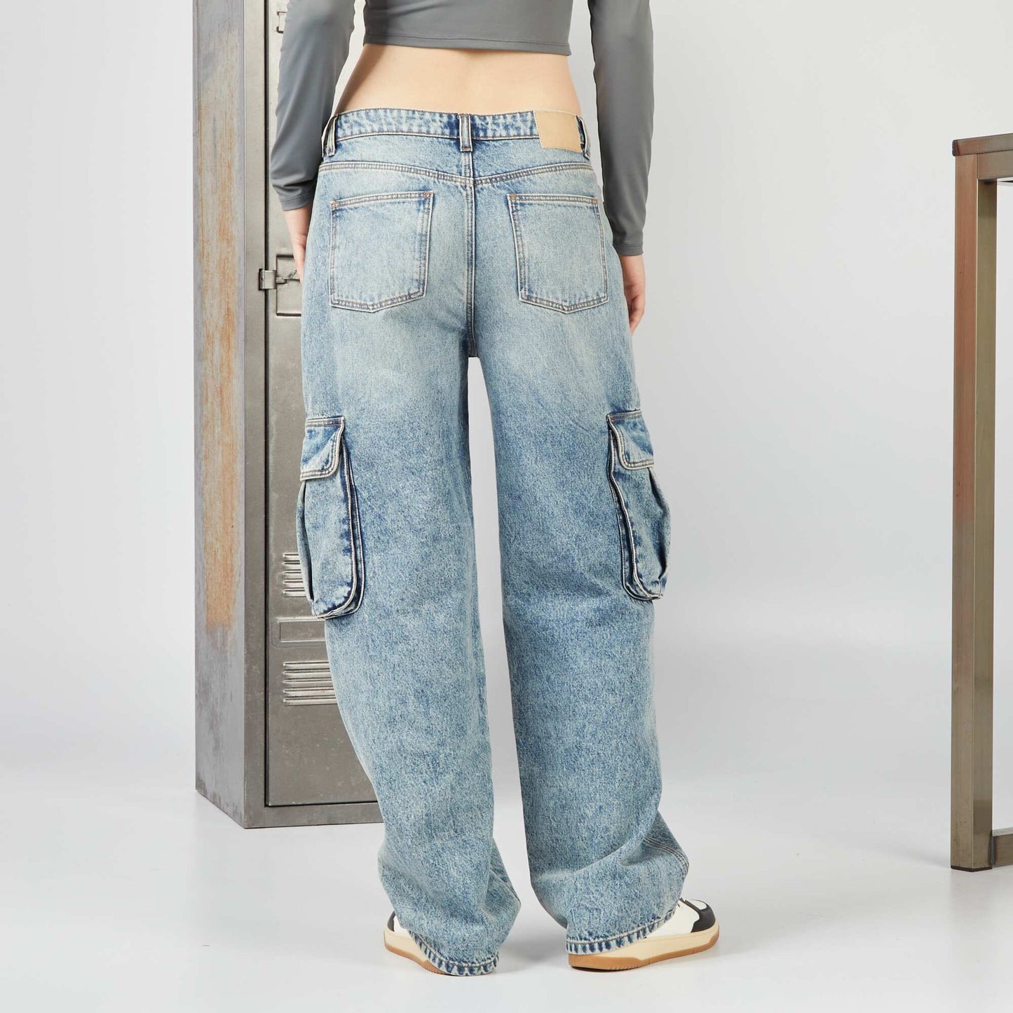 Straight-leg jeans with side pockets BLUE