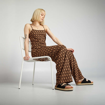 Flowing wide-leg jumpsuit with narrow straps BROWN