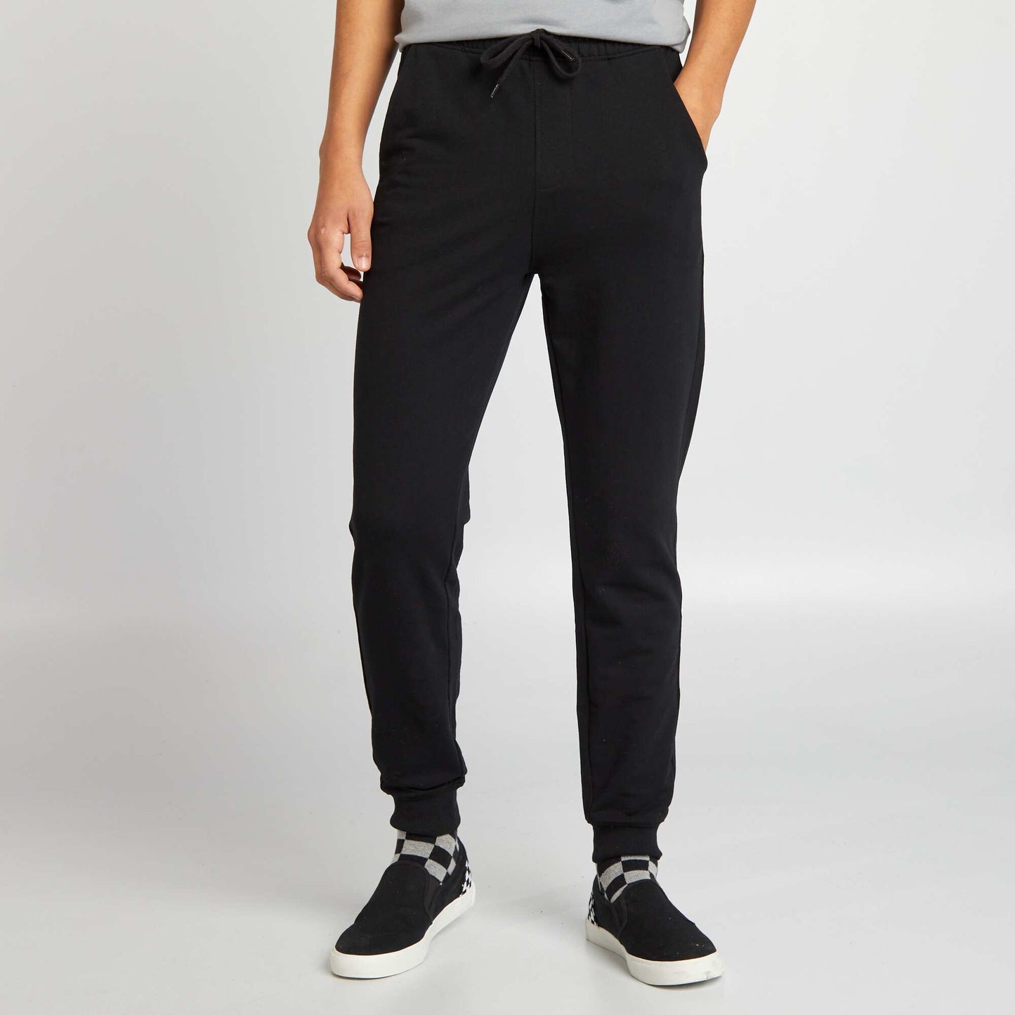 Plain joggers black