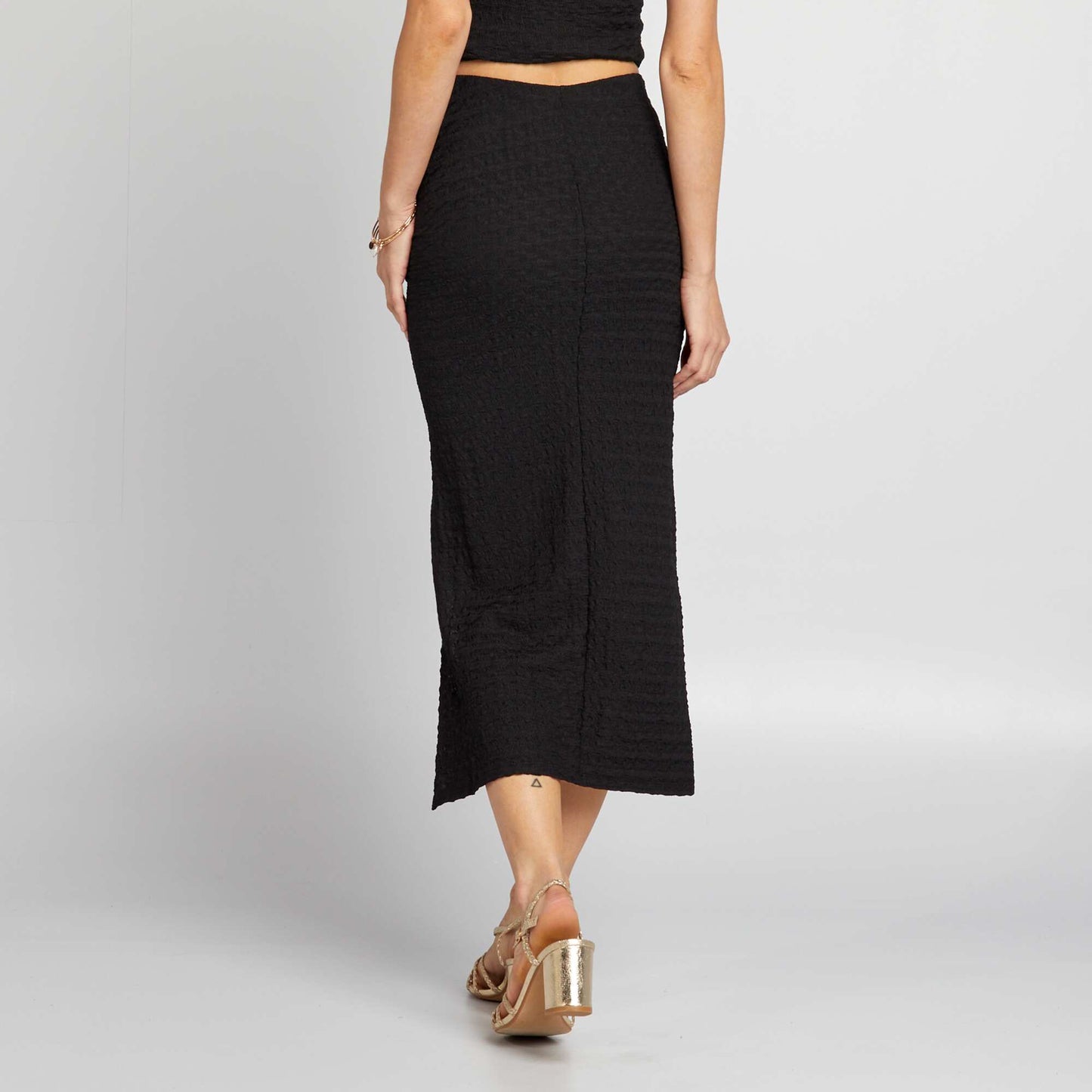 Stretch waffle-knit fabric midi skirt black