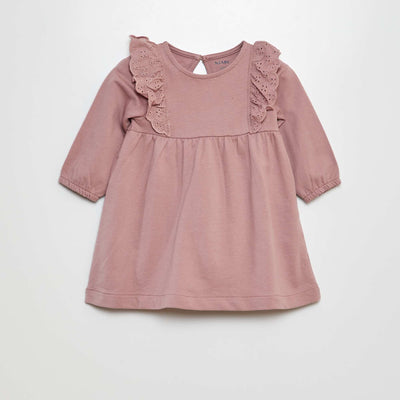 فستان مع كشكشة مطرزة باللون الوردي