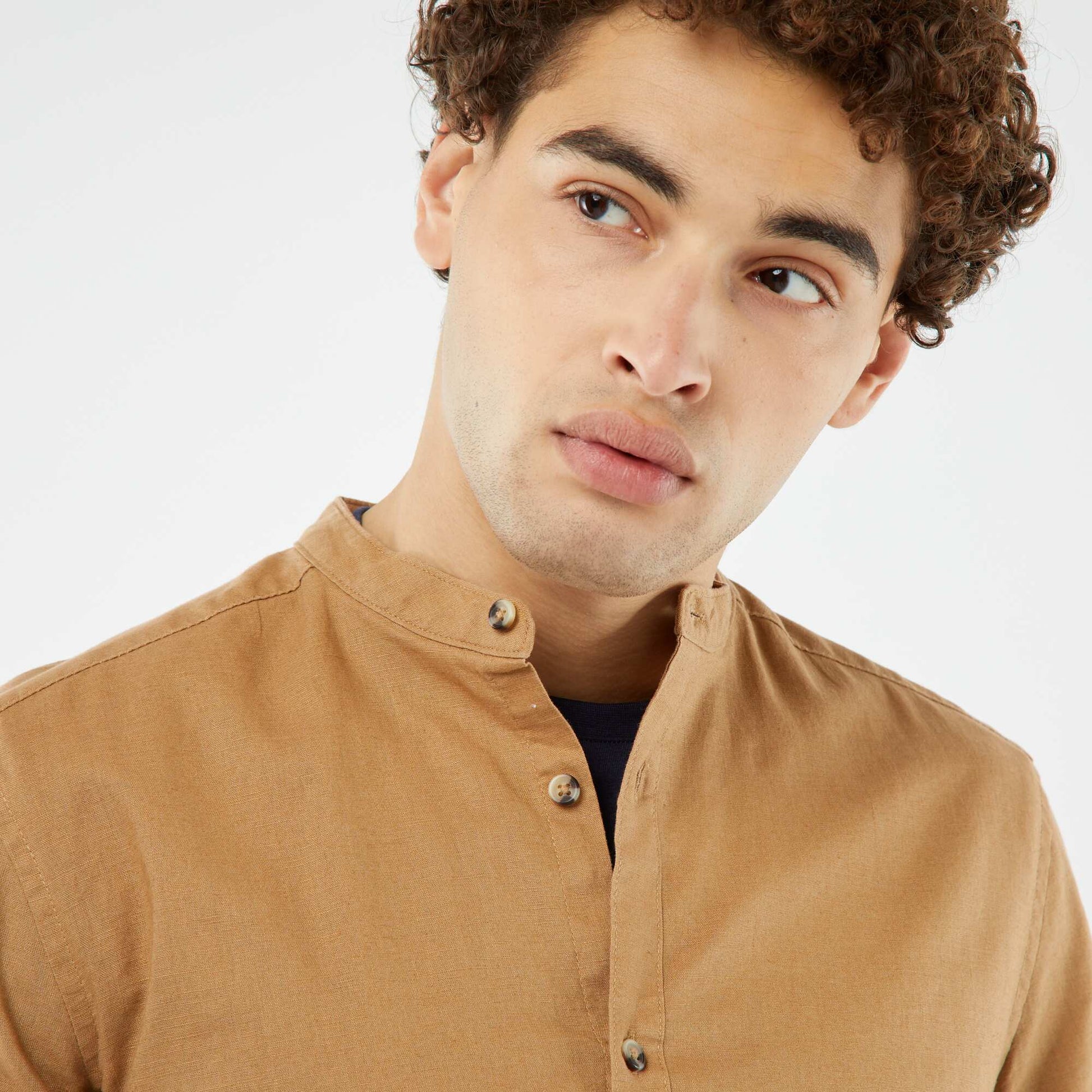 Plain shirt with mandarin collar and short sleeves BEIGE