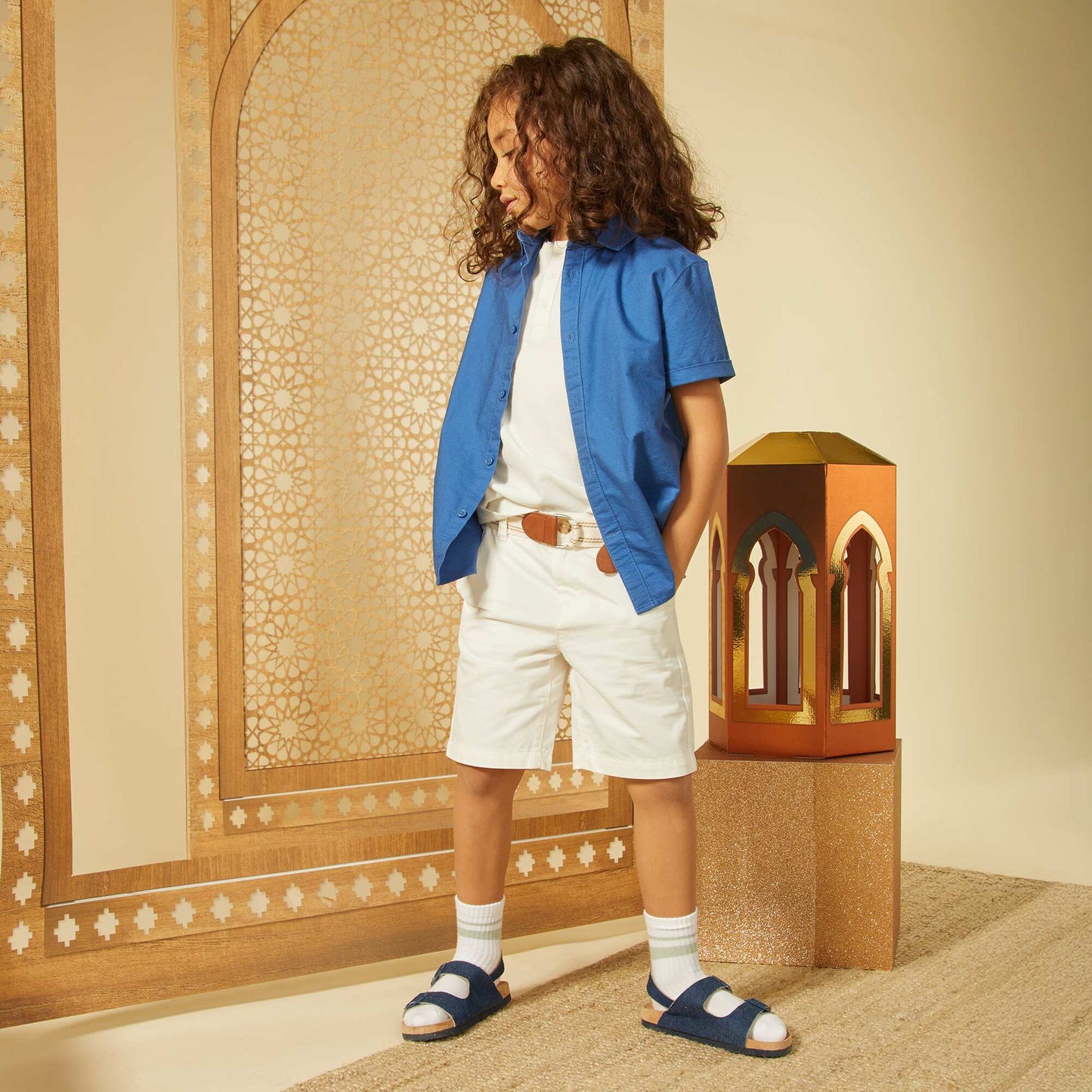 Lightweight Bermuda shorts with belt WHITE