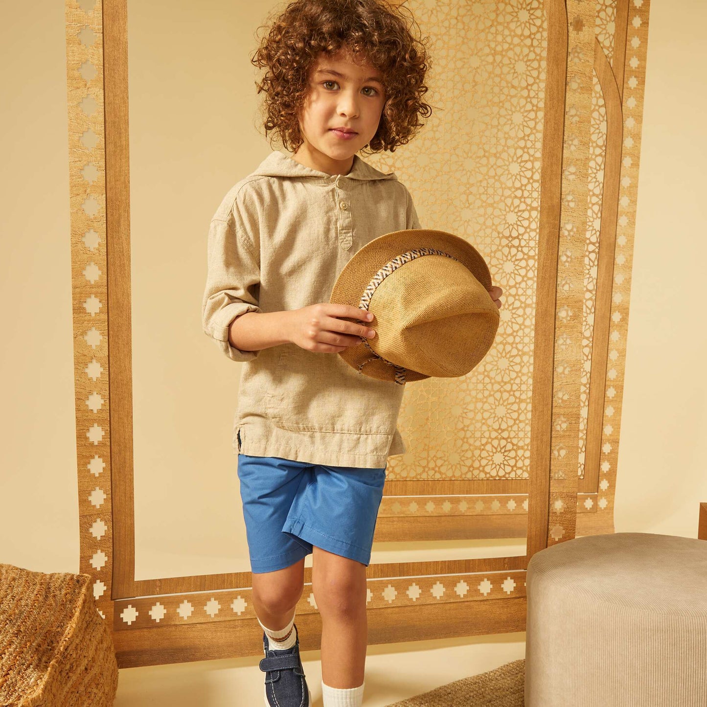Lightweight Bermuda shorts with belt BLUE