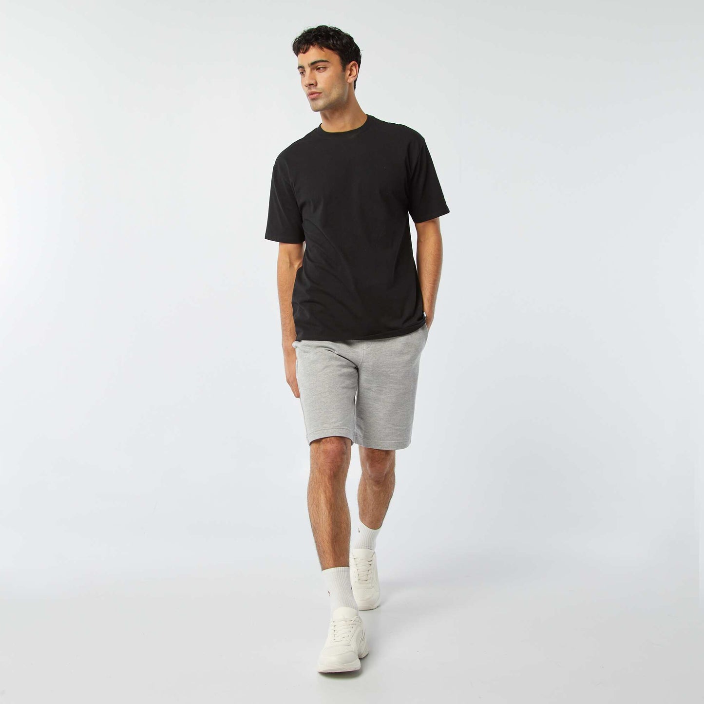 Comfy T-shirt BLACK