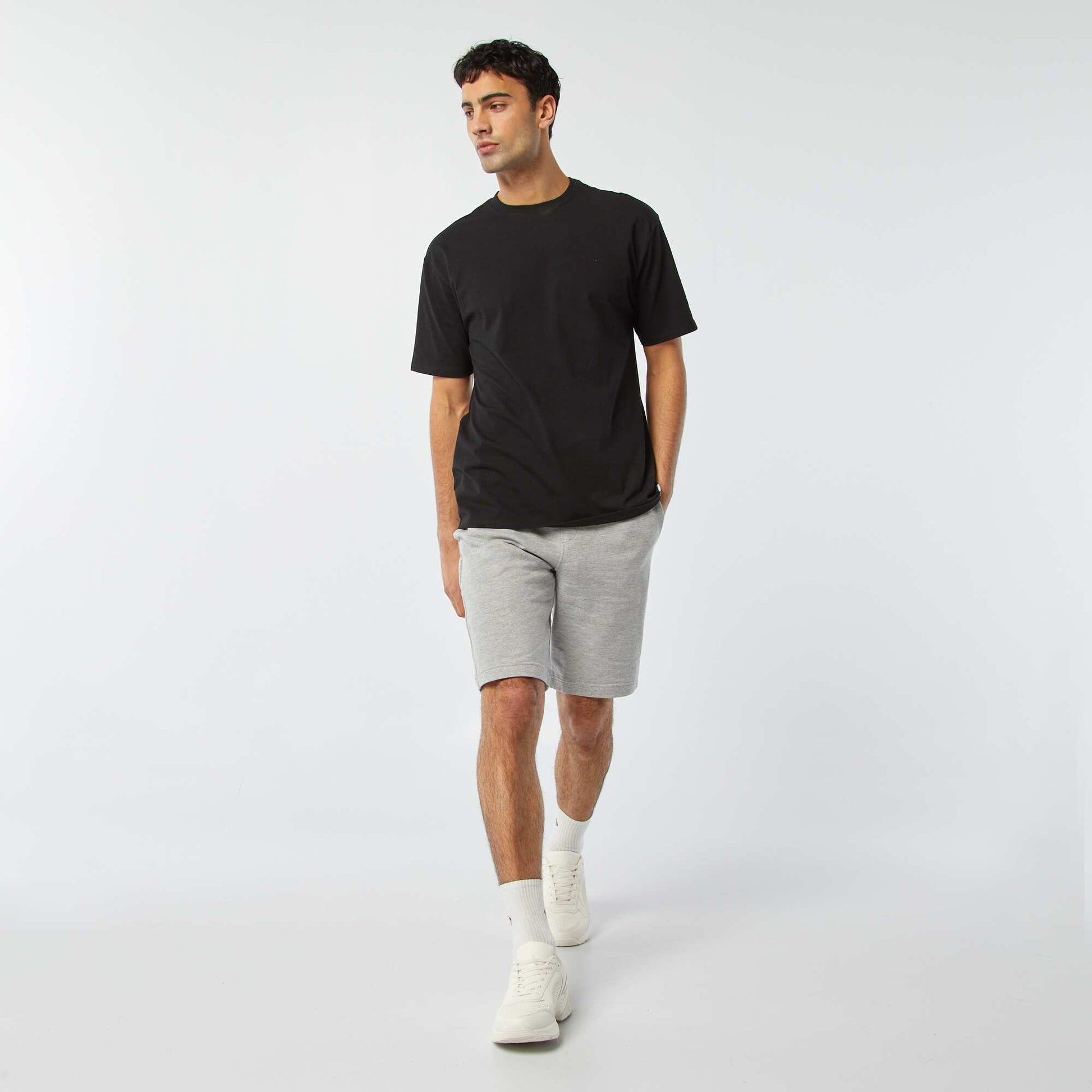 Comfy T-shirt BLACK