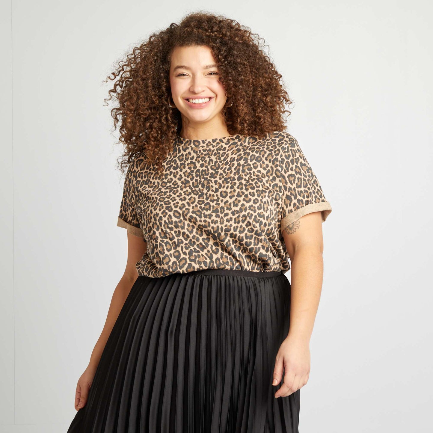 Short-Sleeved T-Shirt with Print BEIGE