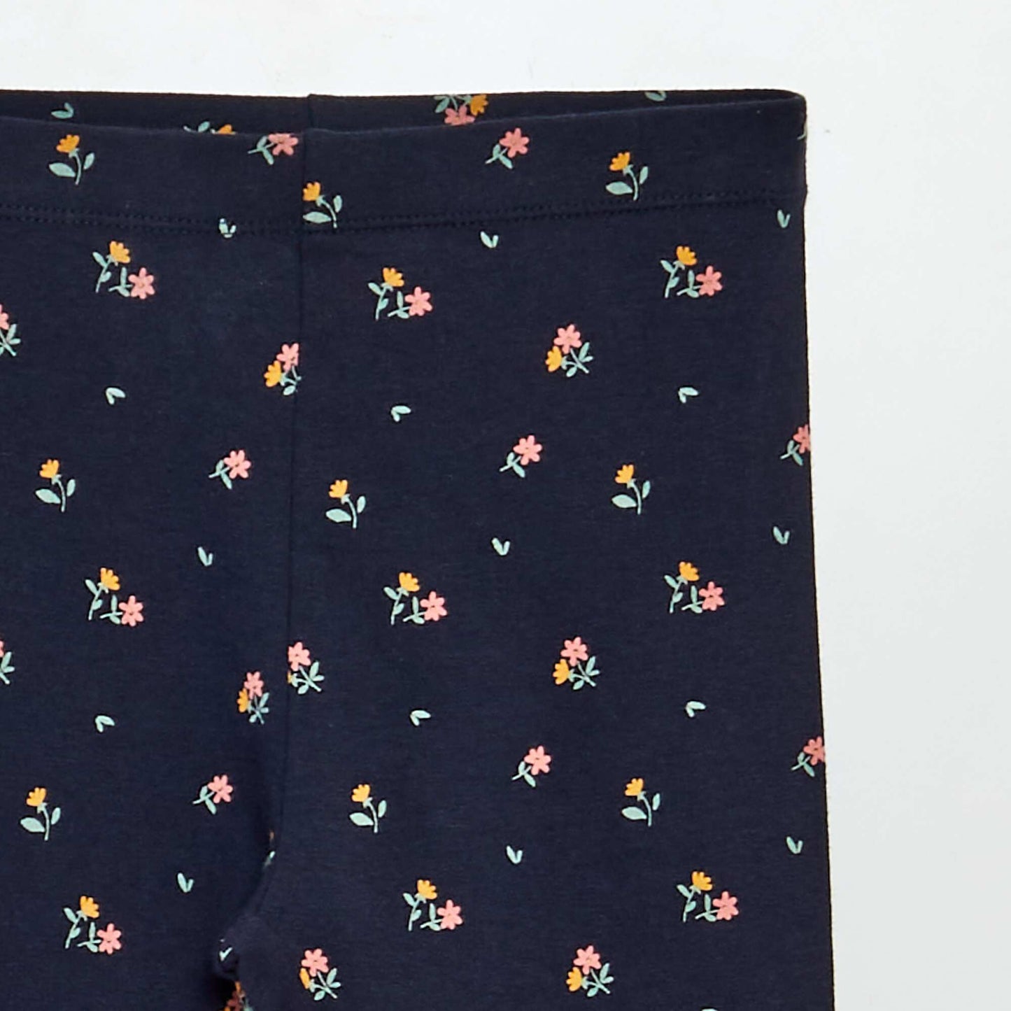 بنطال جيرسي طويل باللون الأزرق