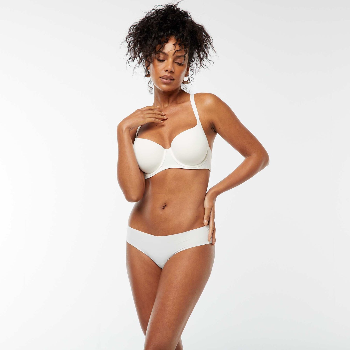 Pack of 2 invisible microfiber shorties WHITE