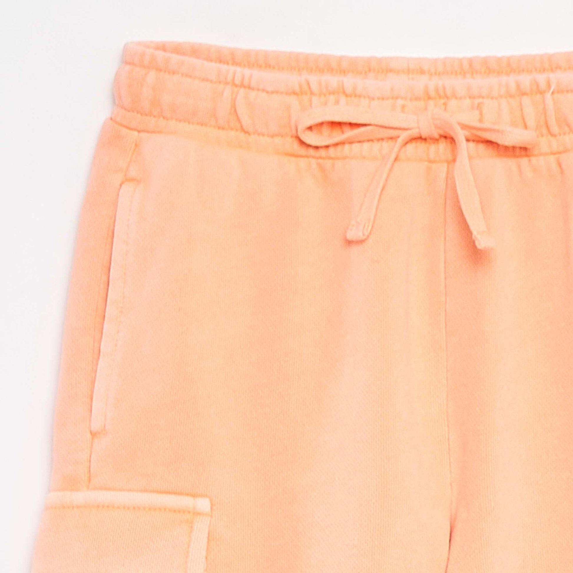 Lightweight sweatshirt fabric shorts with flap pocket ORANGE