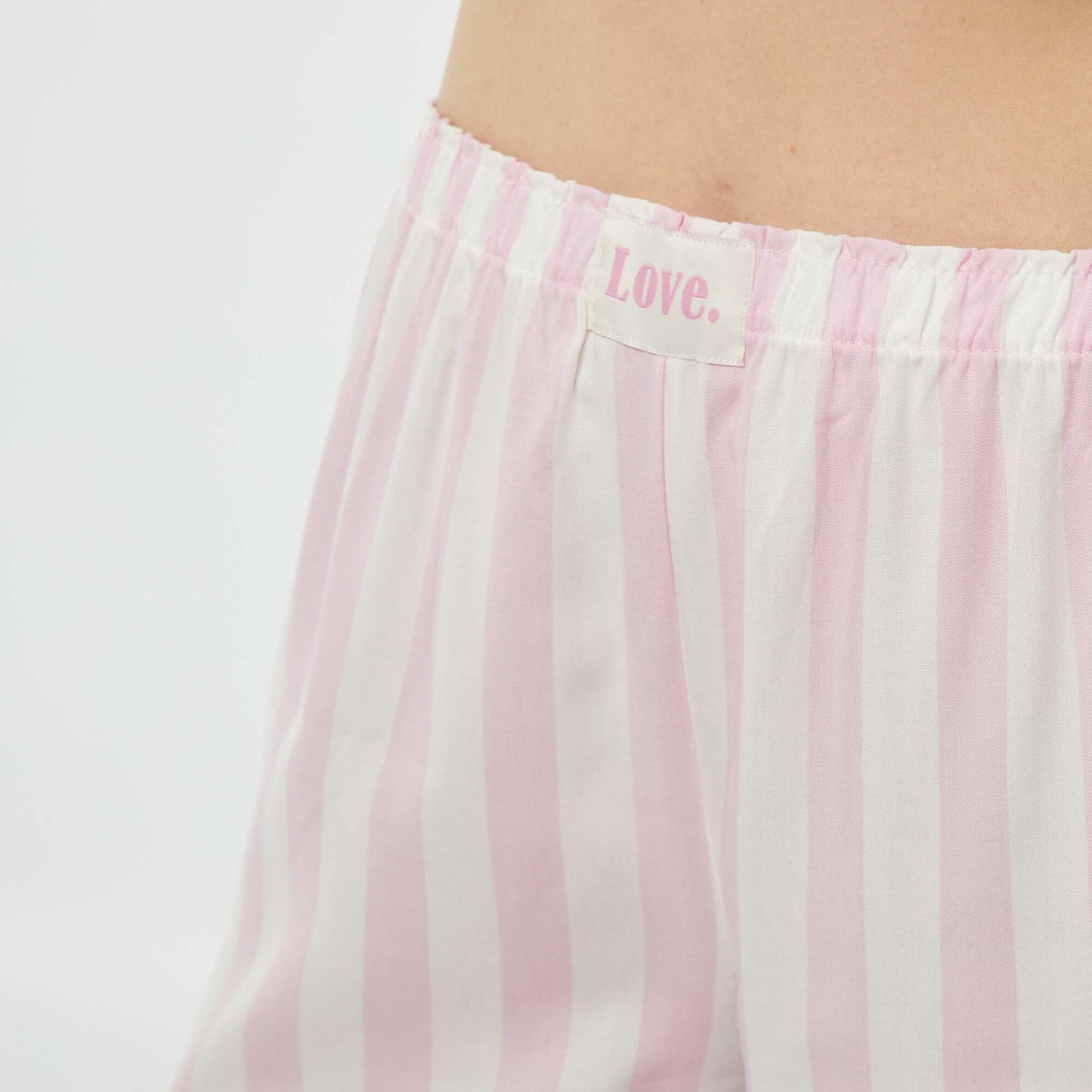 Pyjama set with slogan T-shirt and striped shorts - 2-piece set PINK