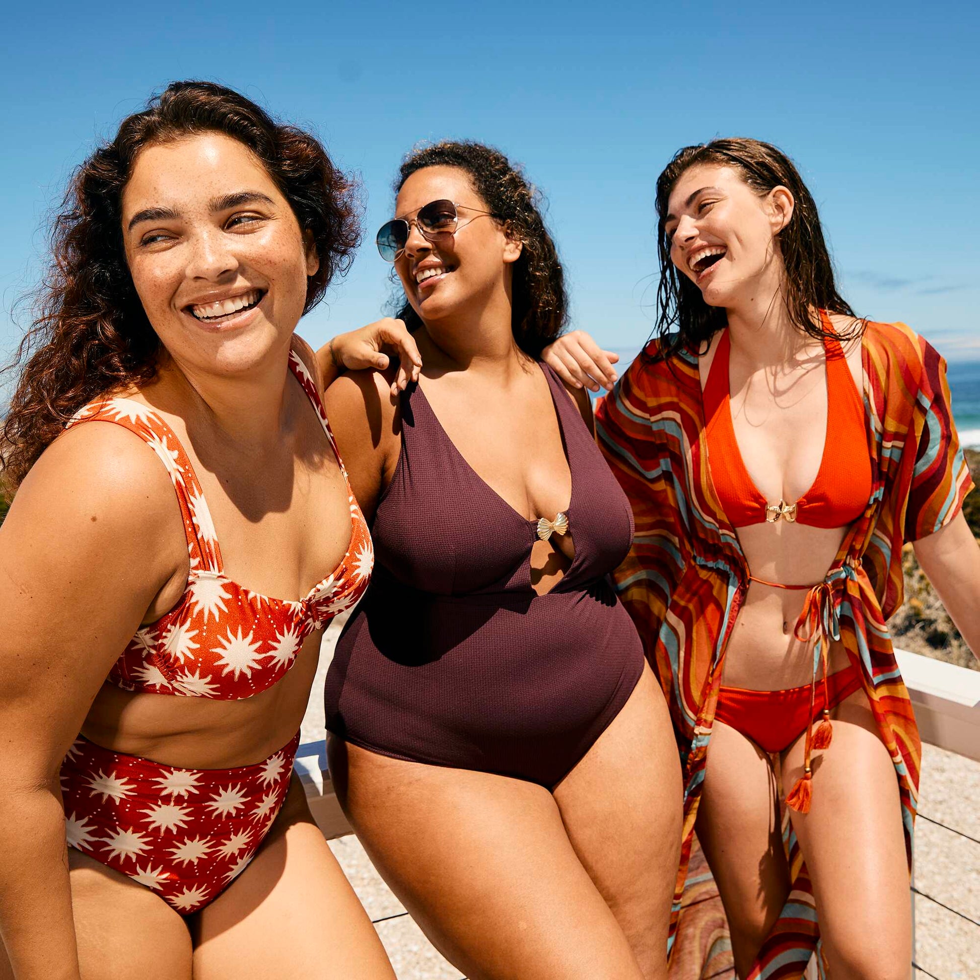 One-piece swimsuit with shell detail PURPLE