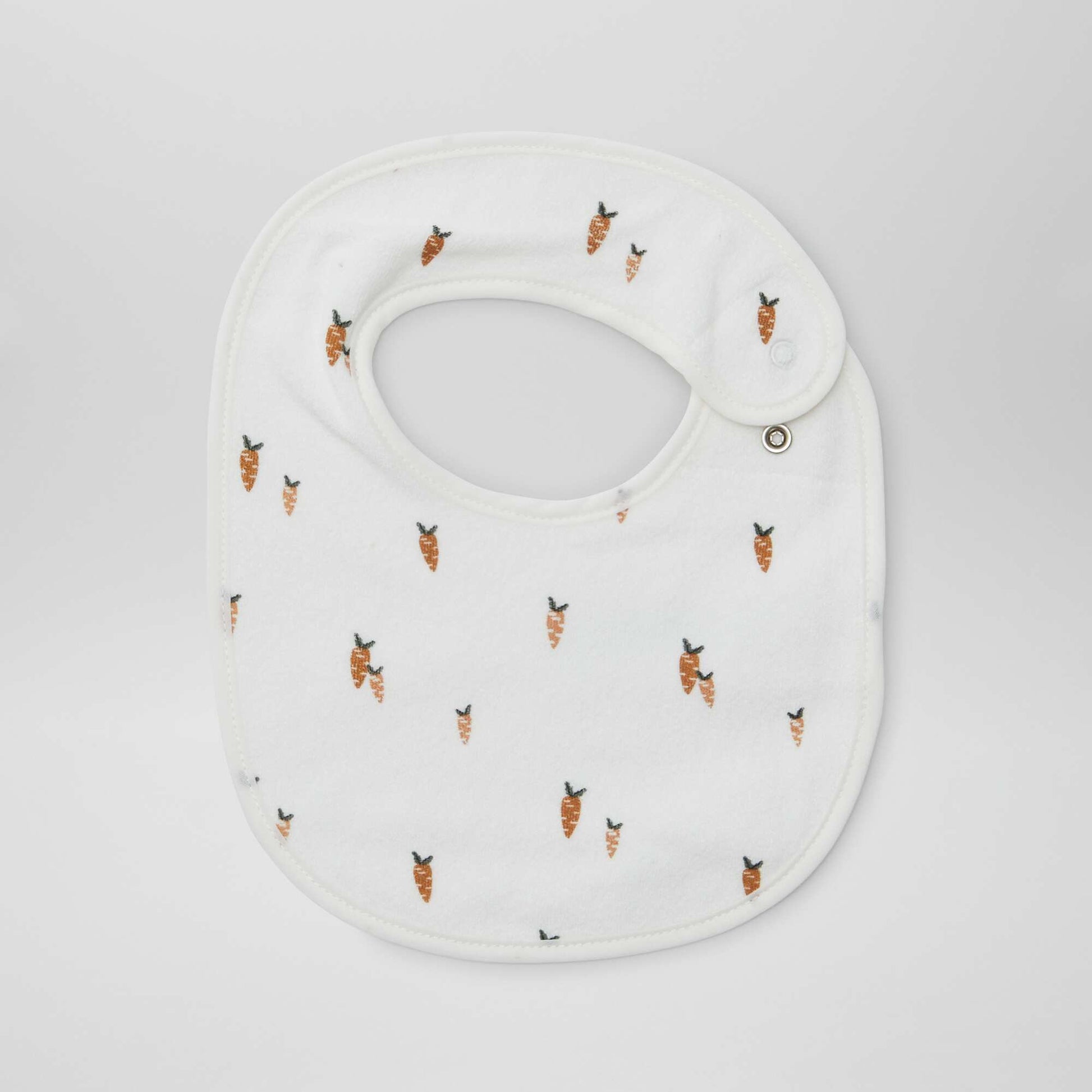 5 Fun Print Bibs with Snap Closures BROWN