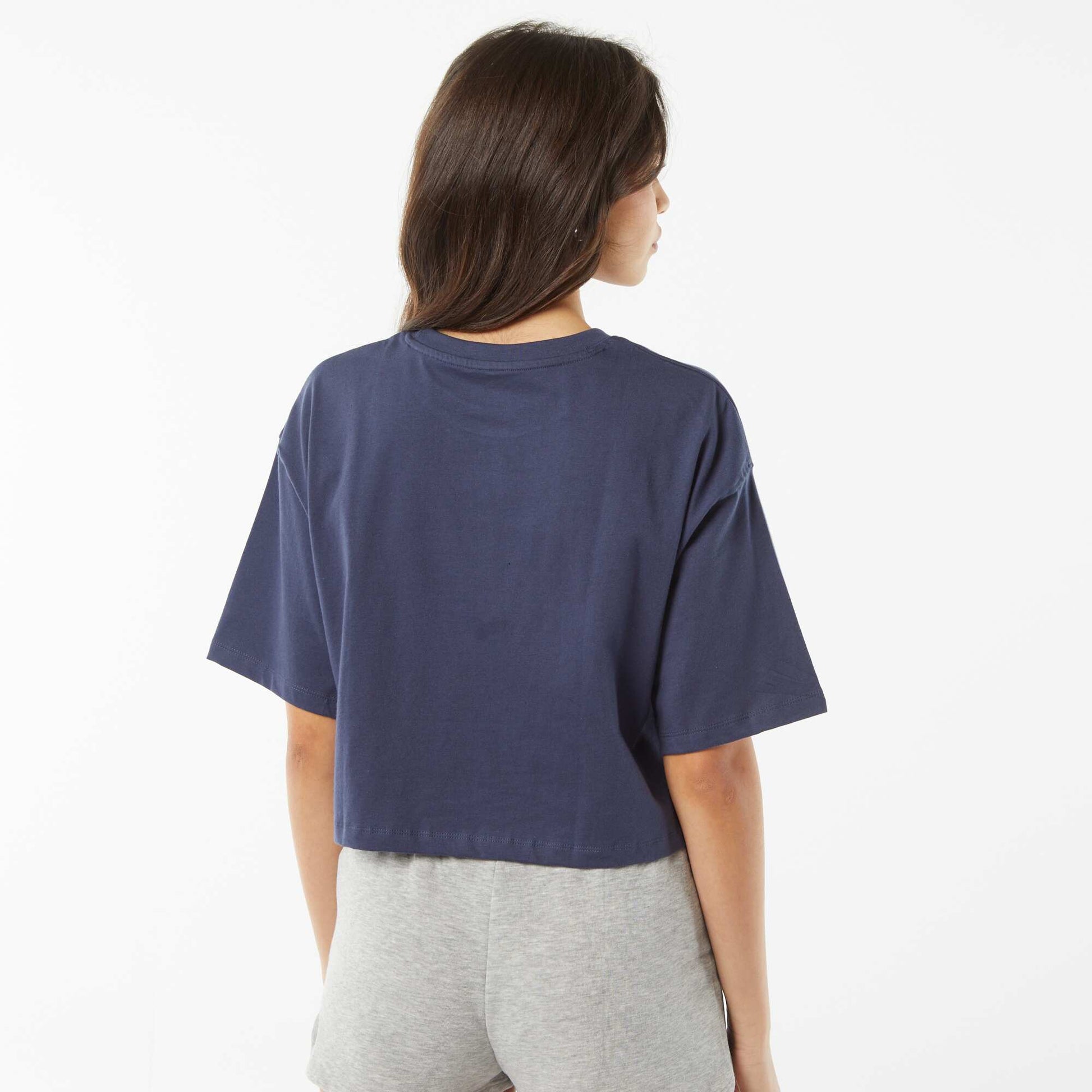 A plain  cropped short-sleeved T-shirt BLUE