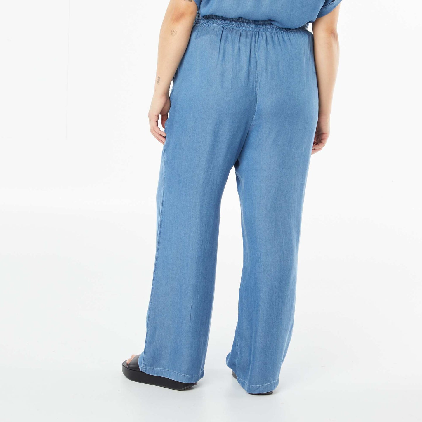 Wide-leg lyocell trousers with elasticated waist BLUE