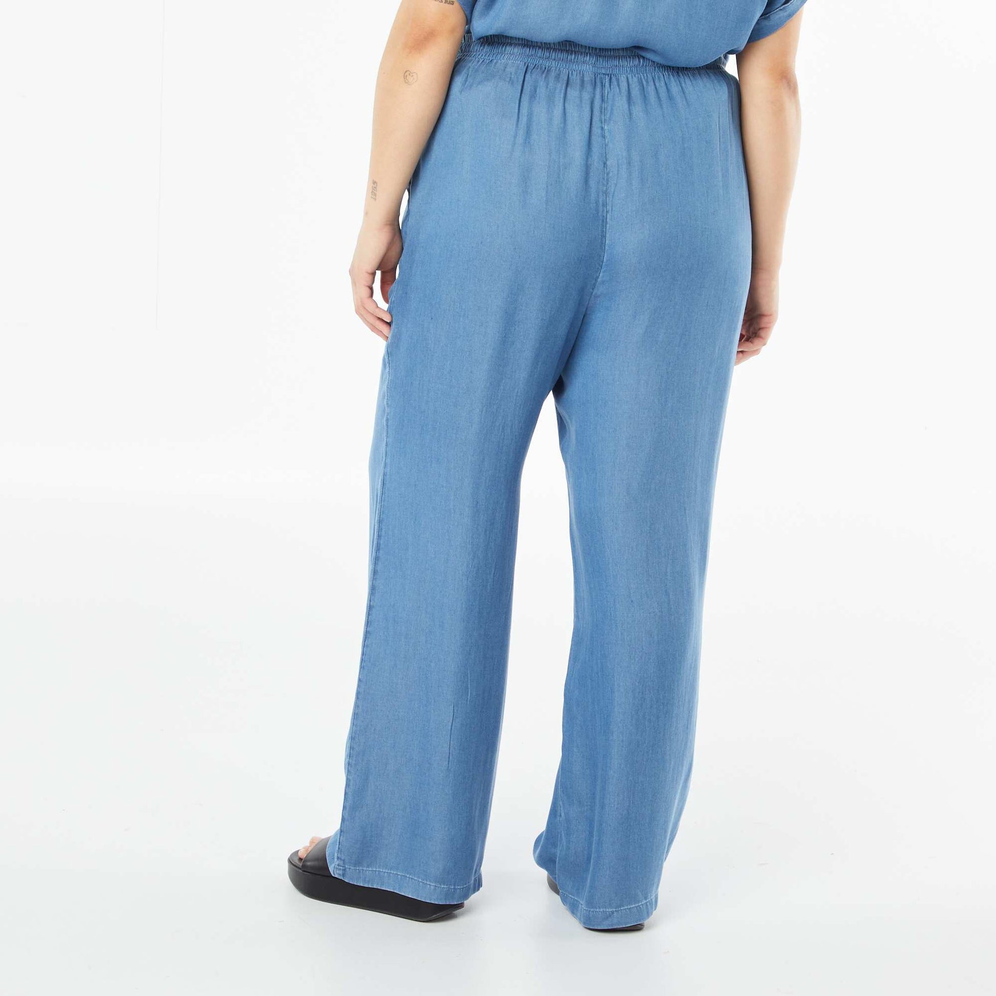 Wide-leg lyocell trousers with elasticated waist BLUE