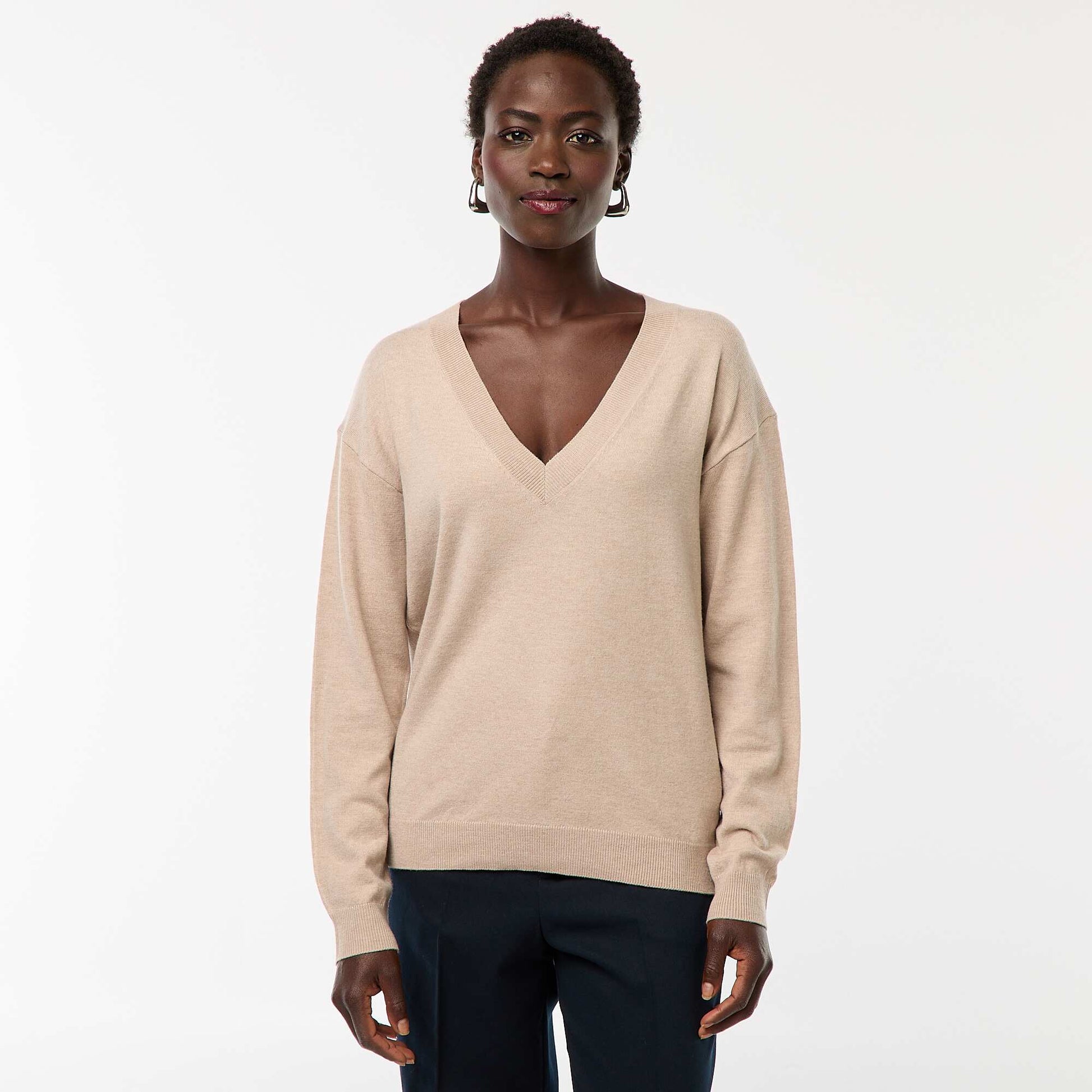 Fine-knit V-neck sweater BEIGE