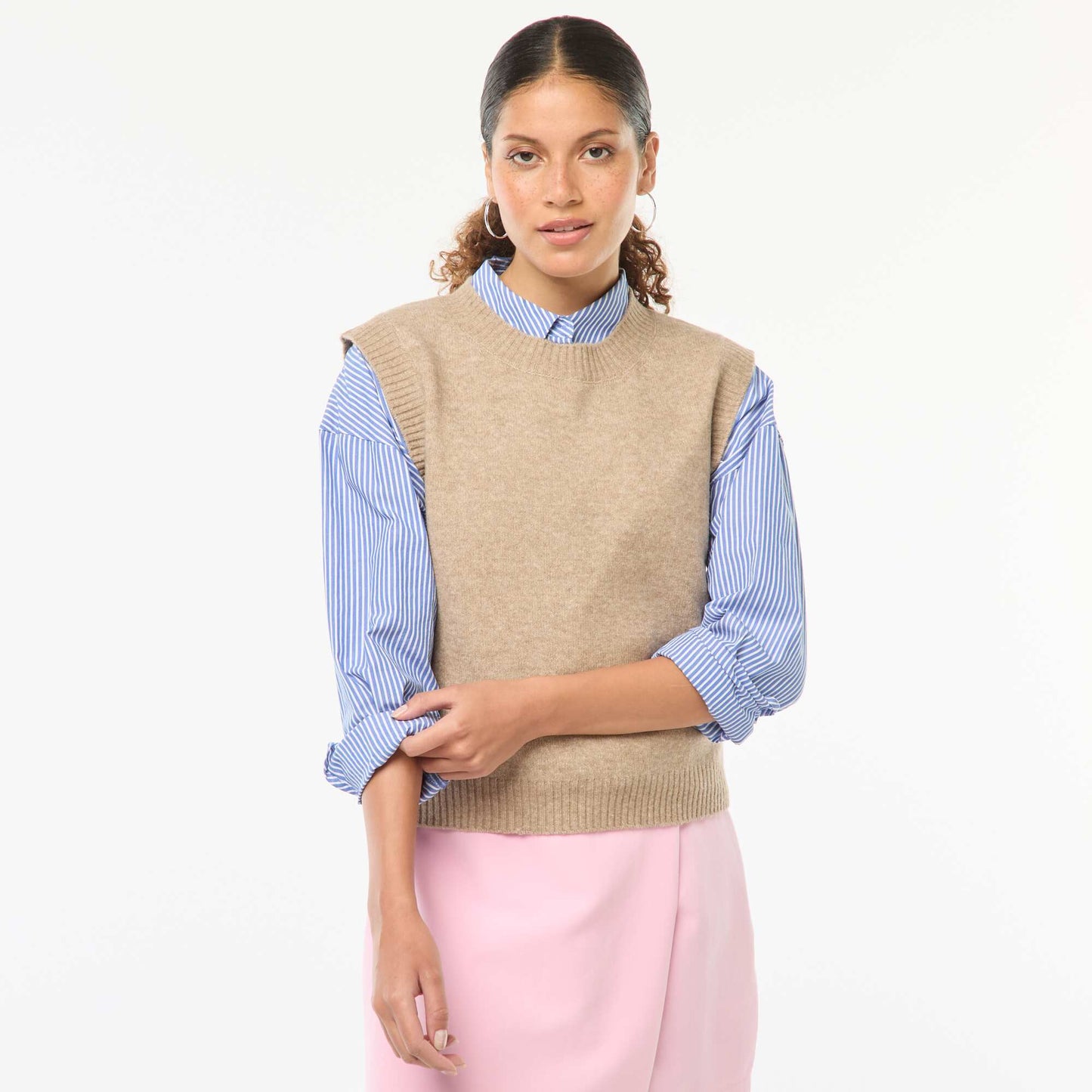 Knitted gilet BEIGE