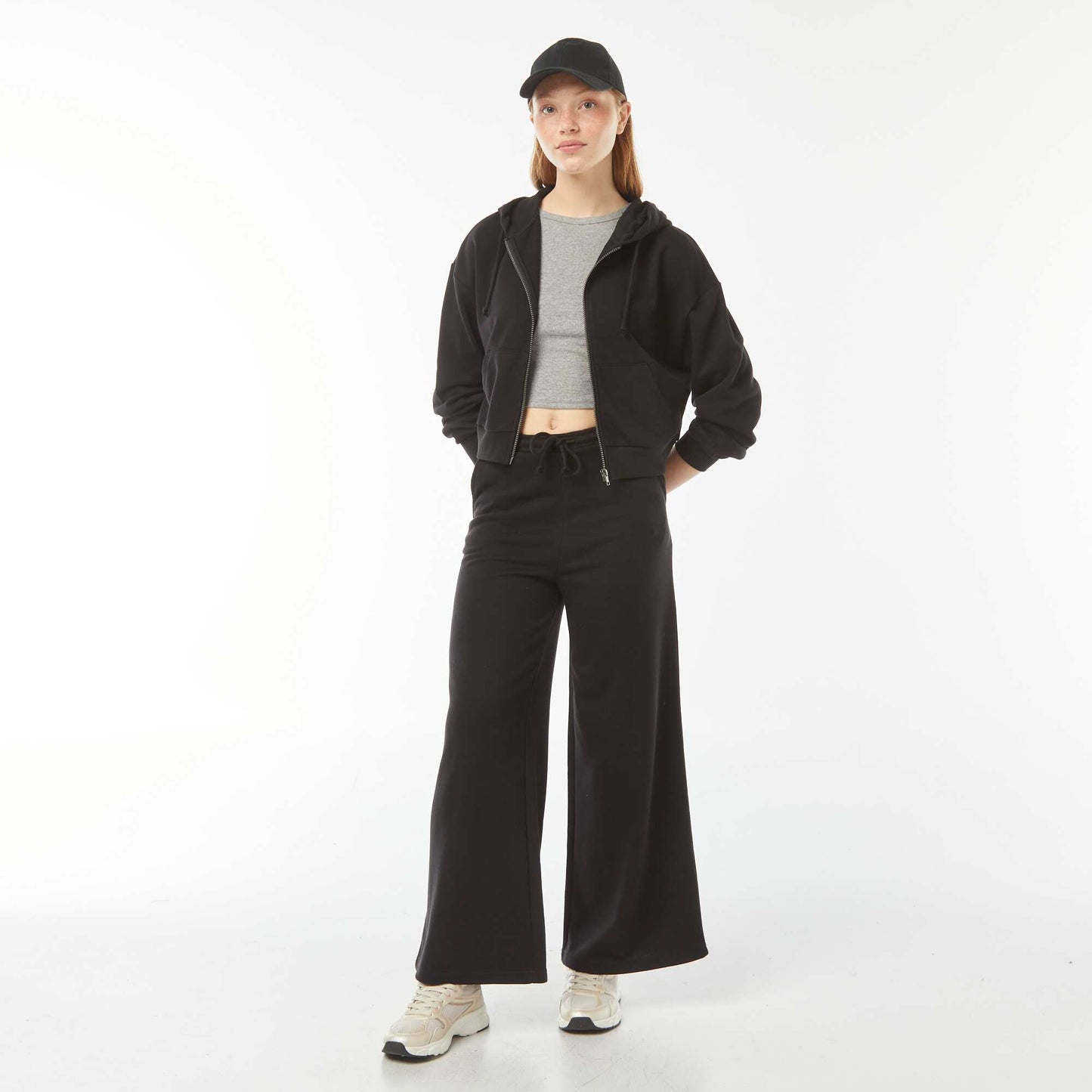 Wide-leg joggers BLACK