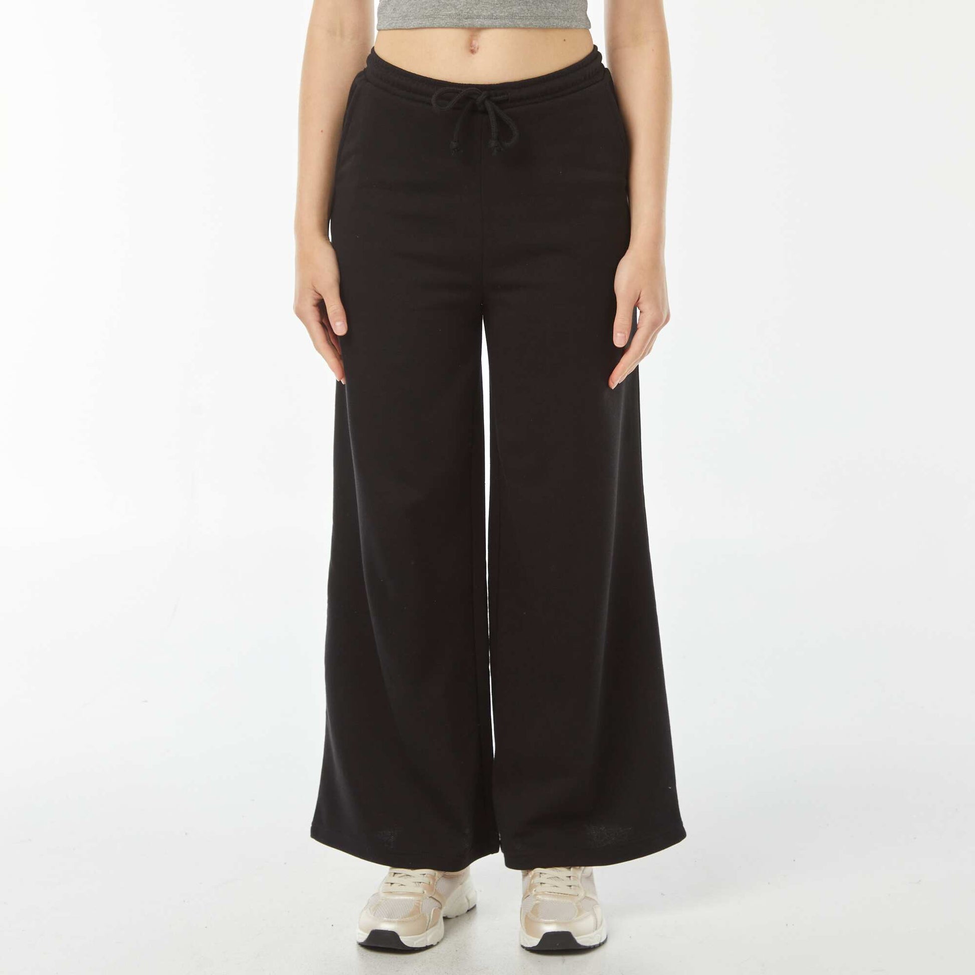 Wide-leg joggers BLACK