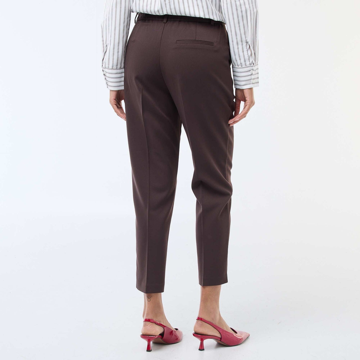 Plain cigarette trousers with 2 pockets BROWN