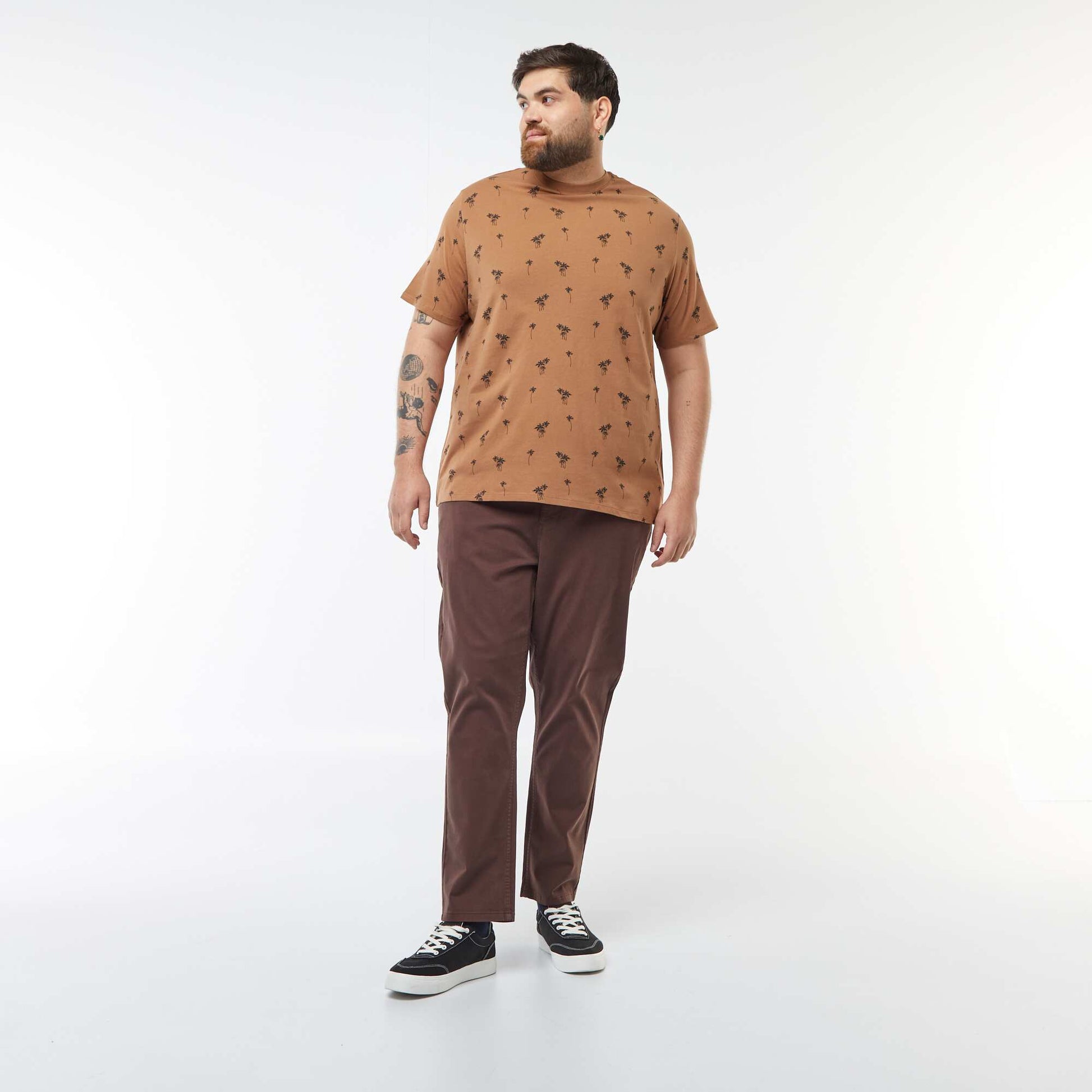 Patterned short-sleeved T-shirt BROWN