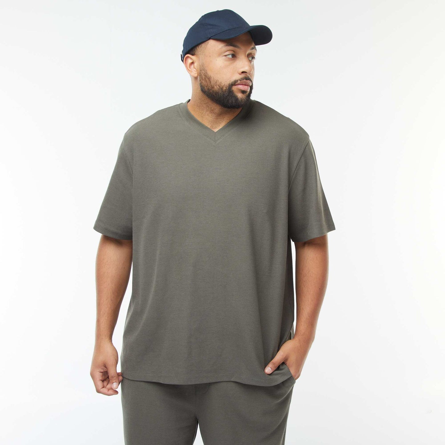 Textured knit V-neck T-shirt KHAKI