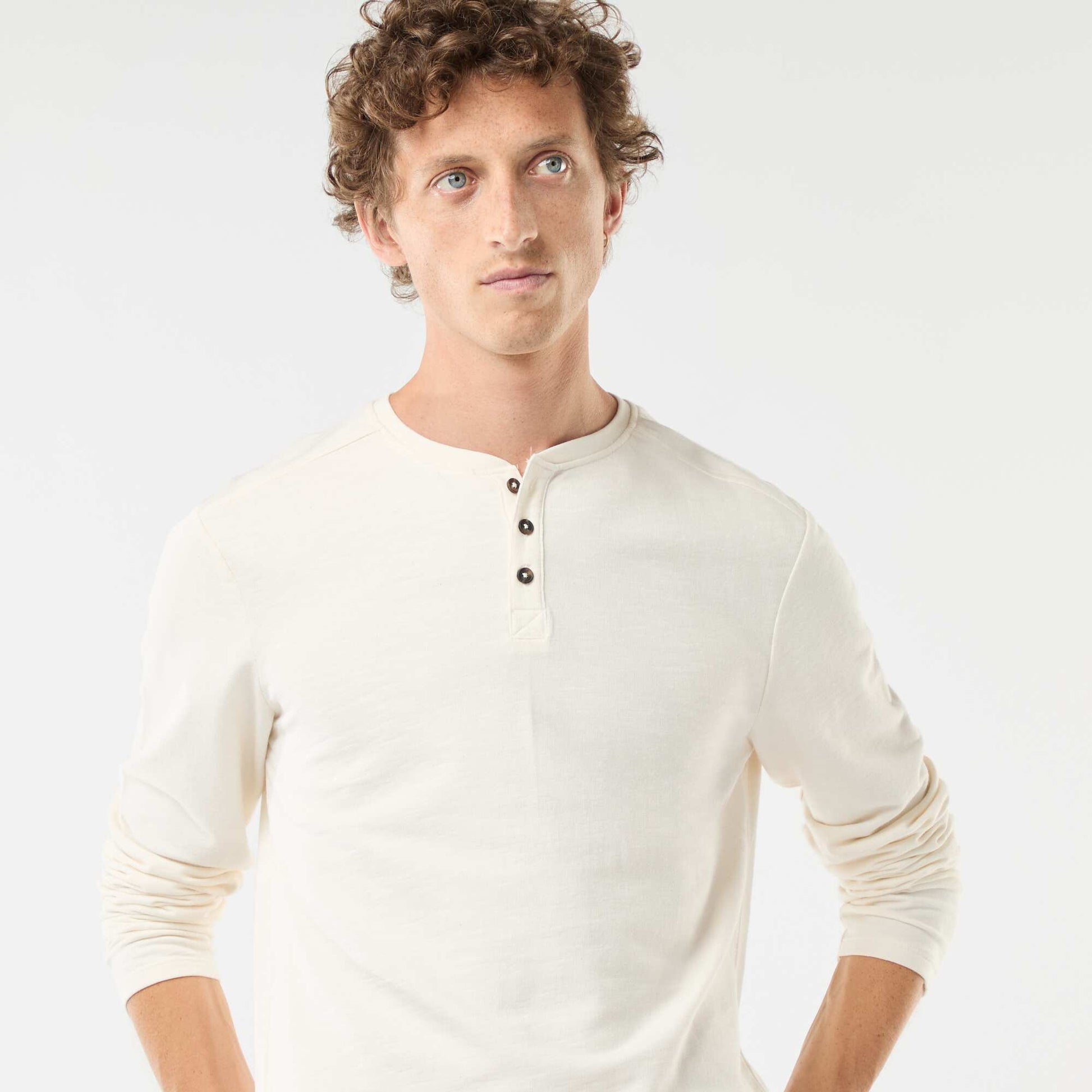 Long-sleeved T-shirt with henley collar WHITE