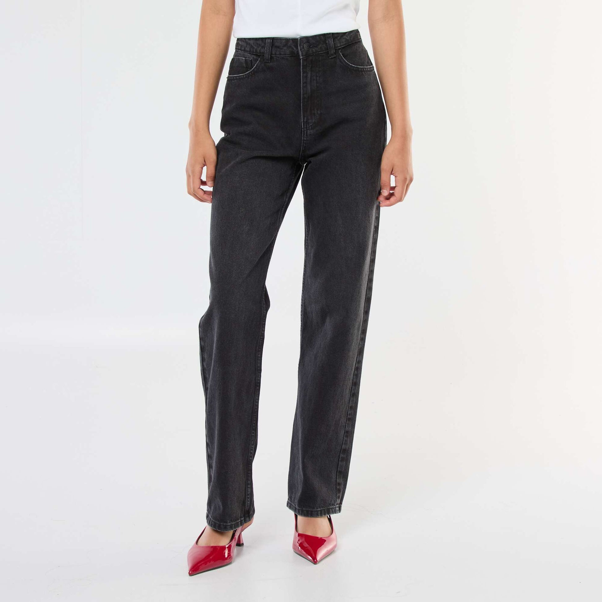 High-Waisted Straight Leg Jeans GREY