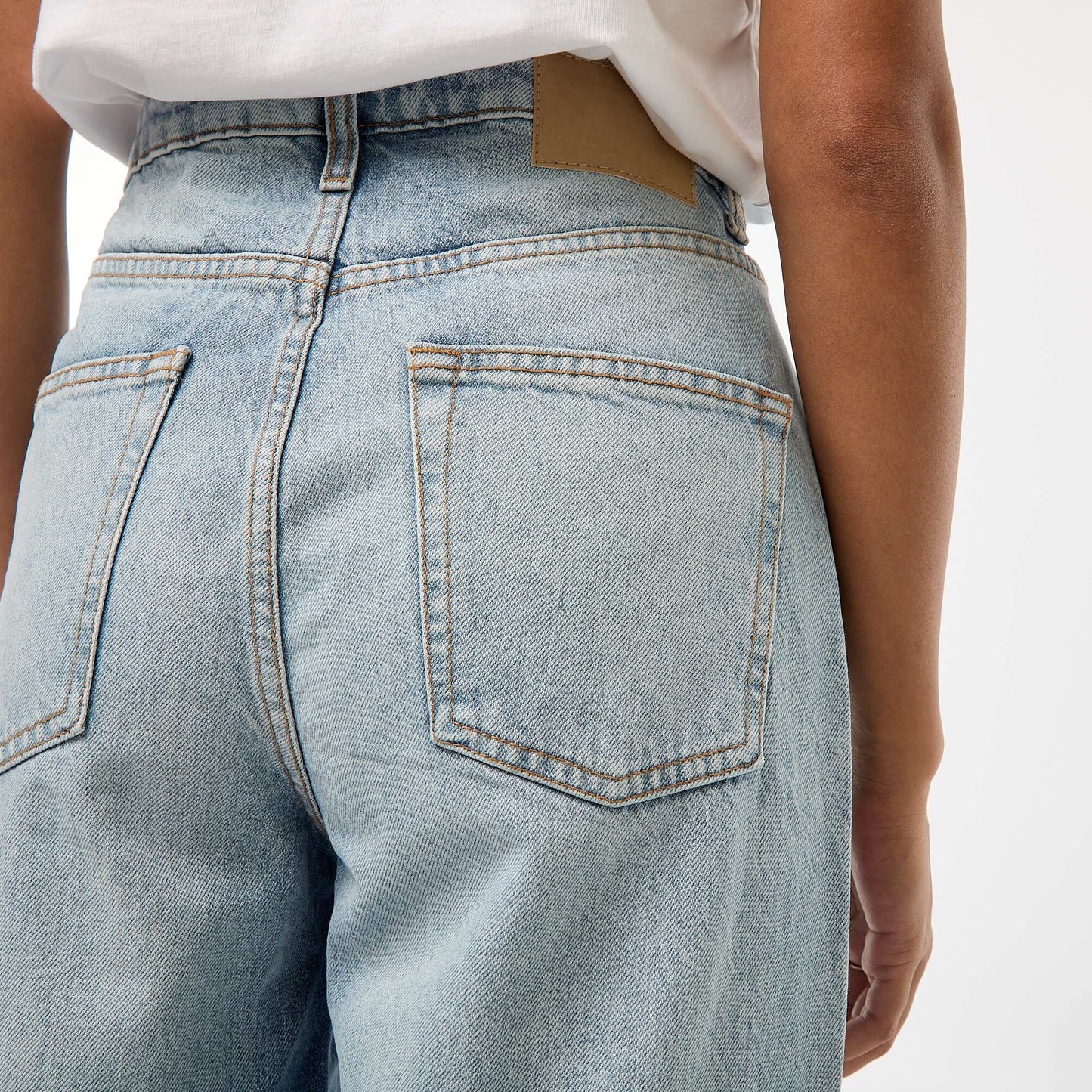 Regular High-Waisted Jeans with Wide Turn-Up Hems BLUE