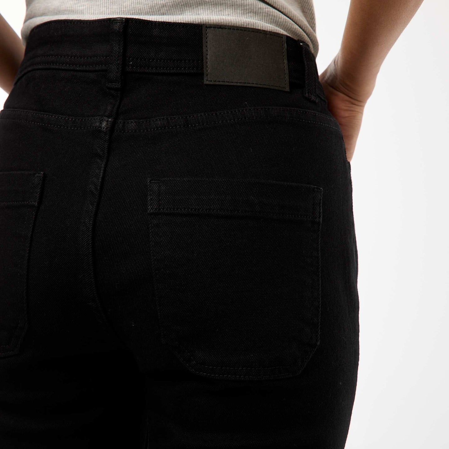 High-Waisted Flare/Bootcut Jeans BLACK