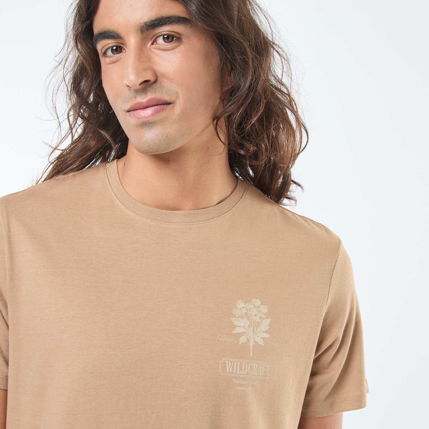Short-sleeved printed T-shirt with round neck BEIGE