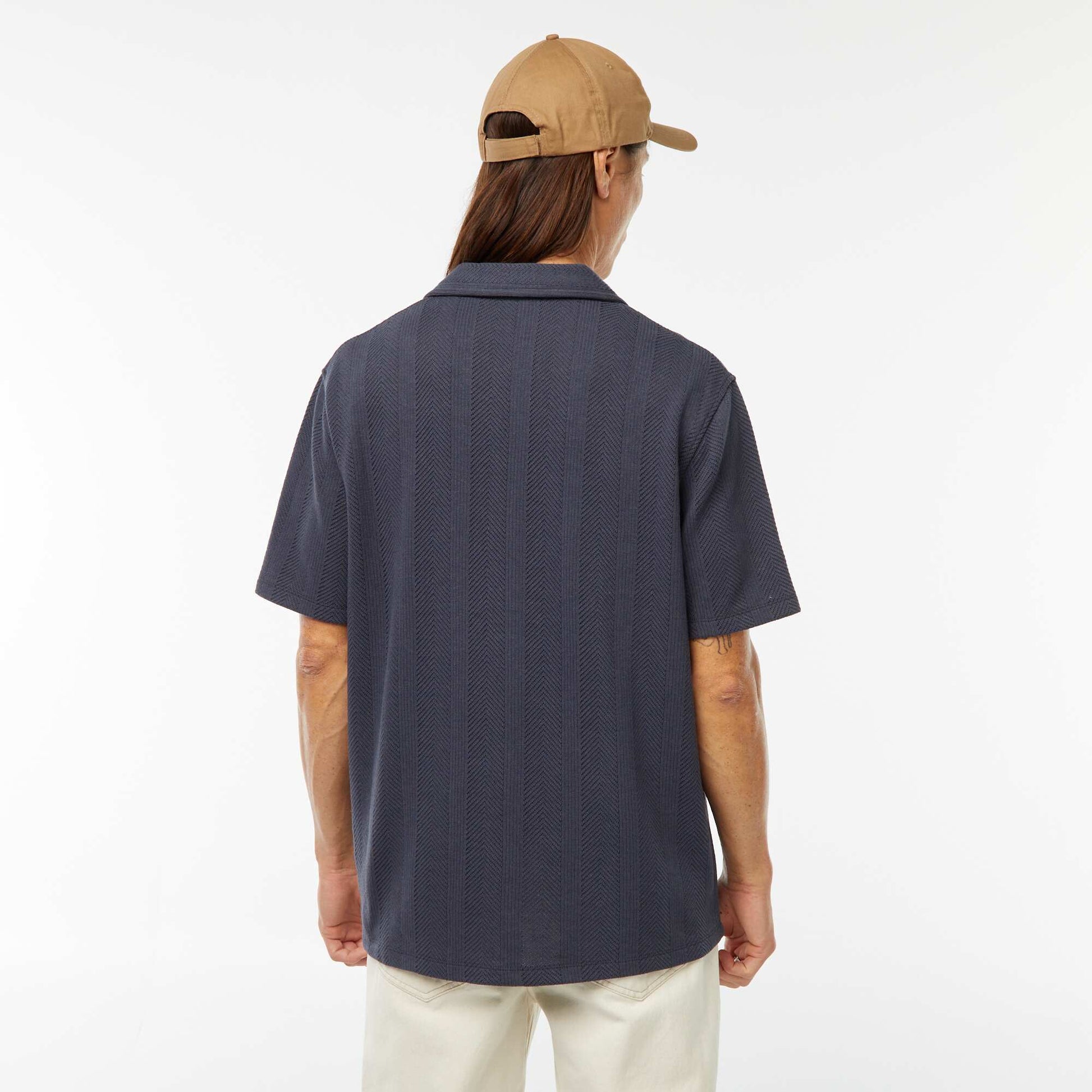 Short-sleeved openwork knit fabric shirt BLUE