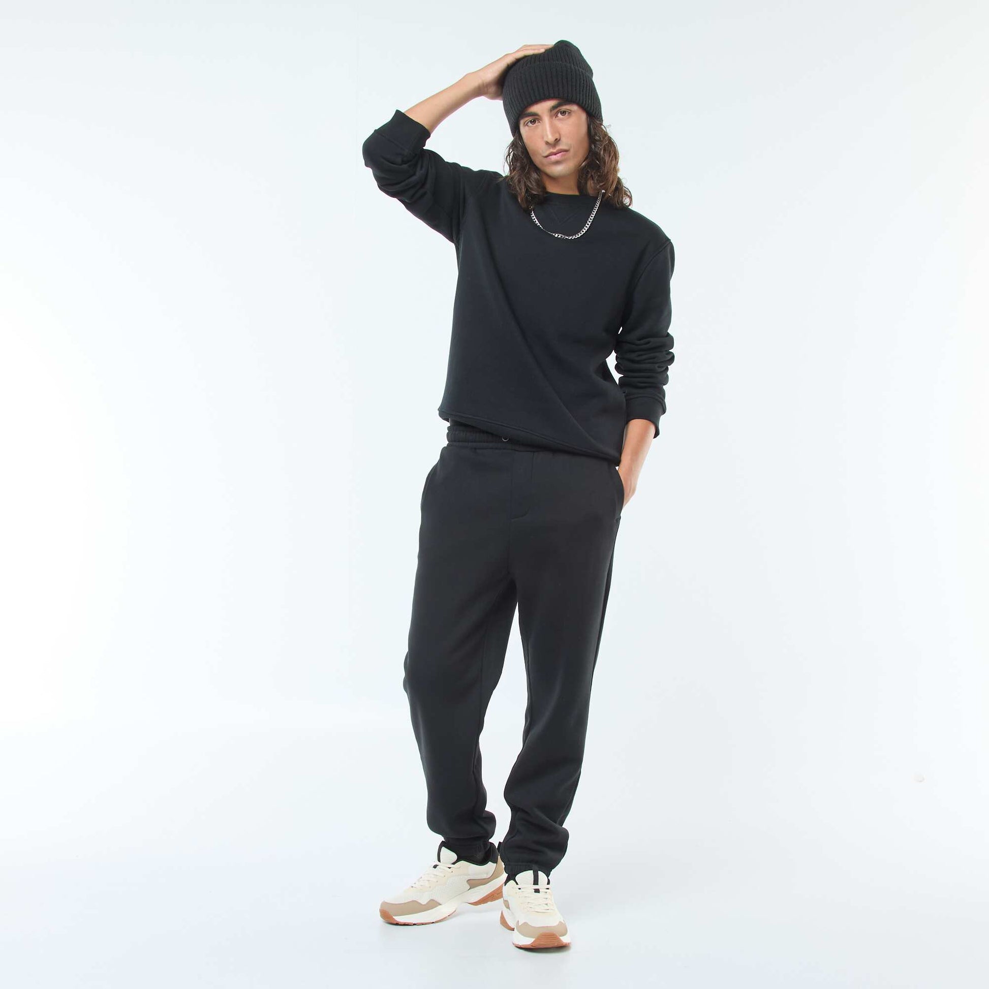 Plain joggers with drawstrings at the waist BLACK